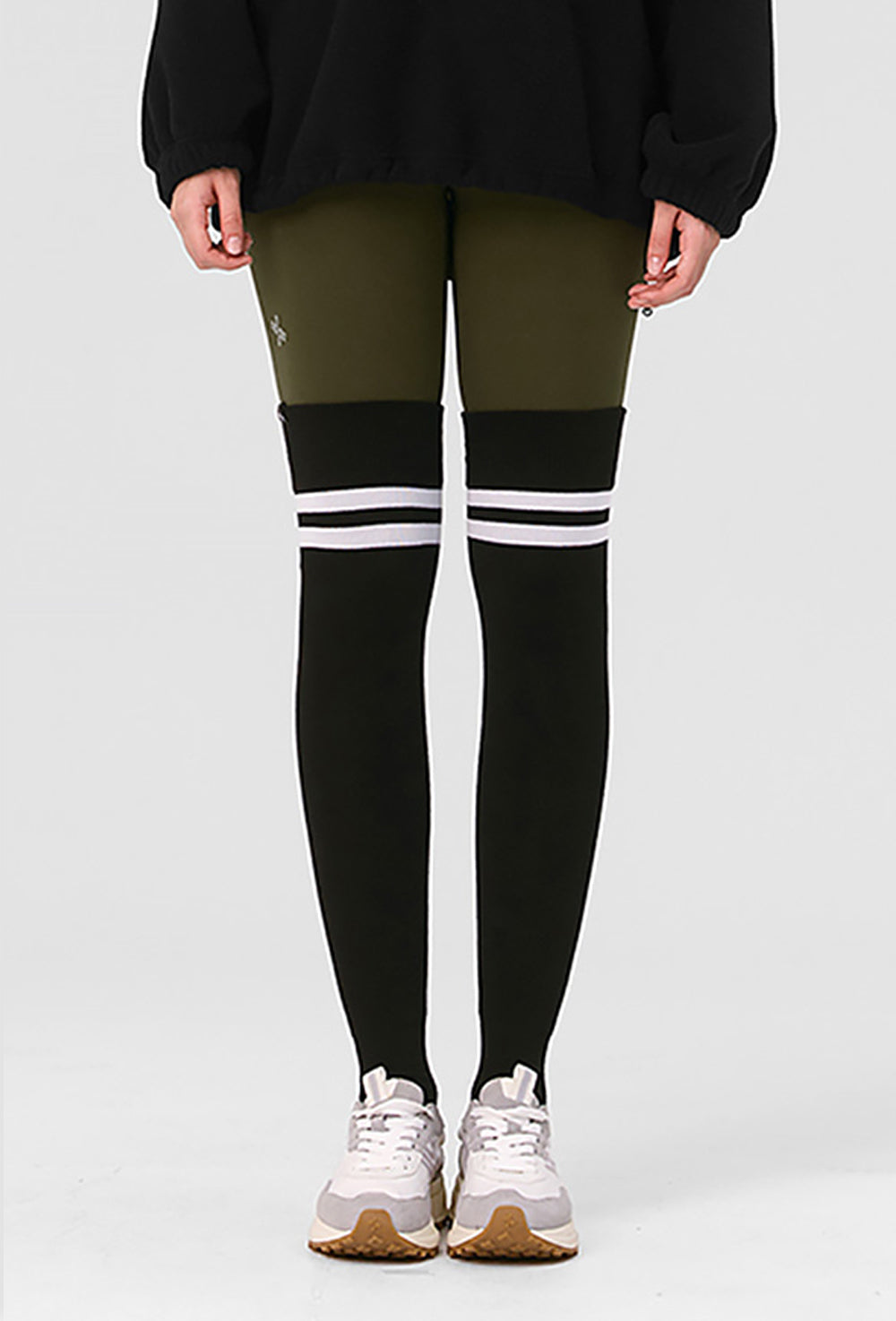 XEXYMIX Double Line Over Knee Socks