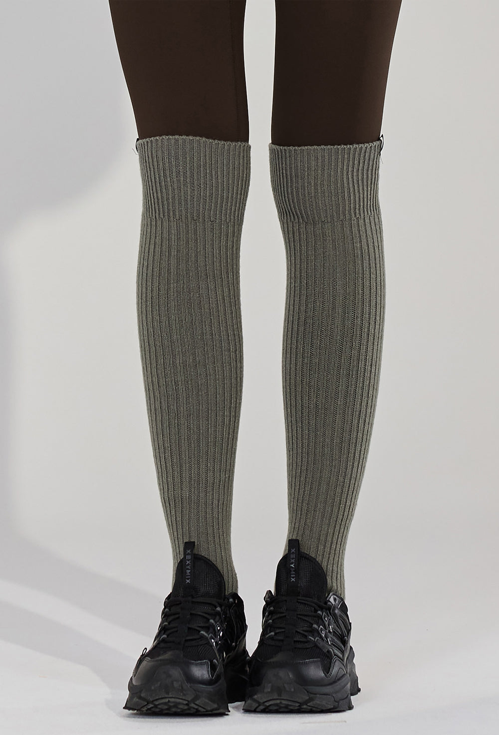 XEXYMIX Ribbed Over the Knee Socks