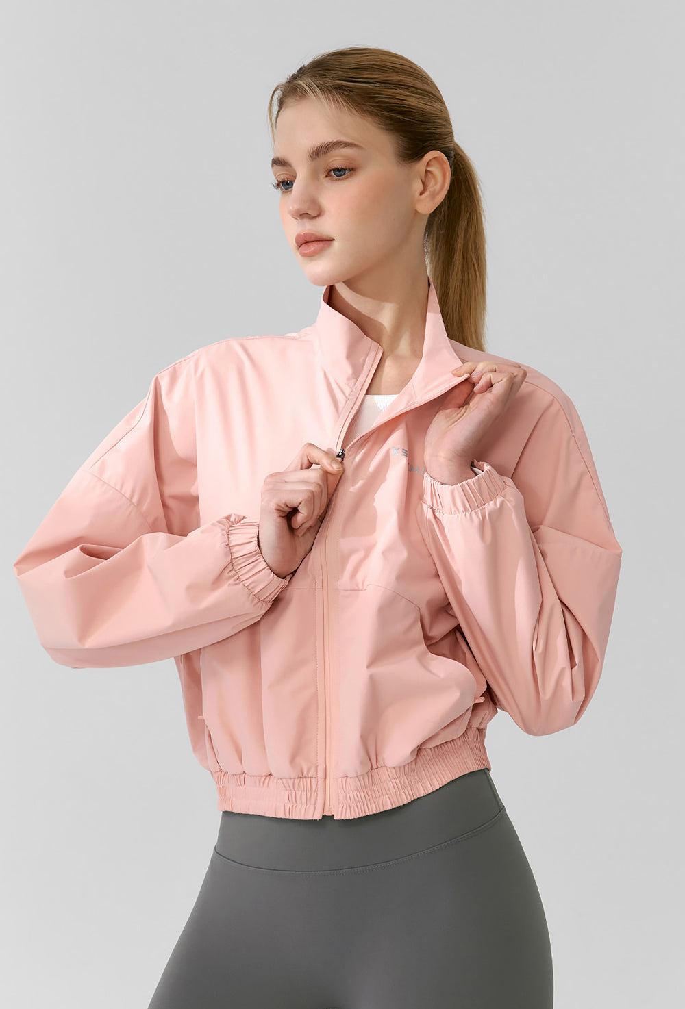 Light Highneck Crop Jumper - Strawberry Blush