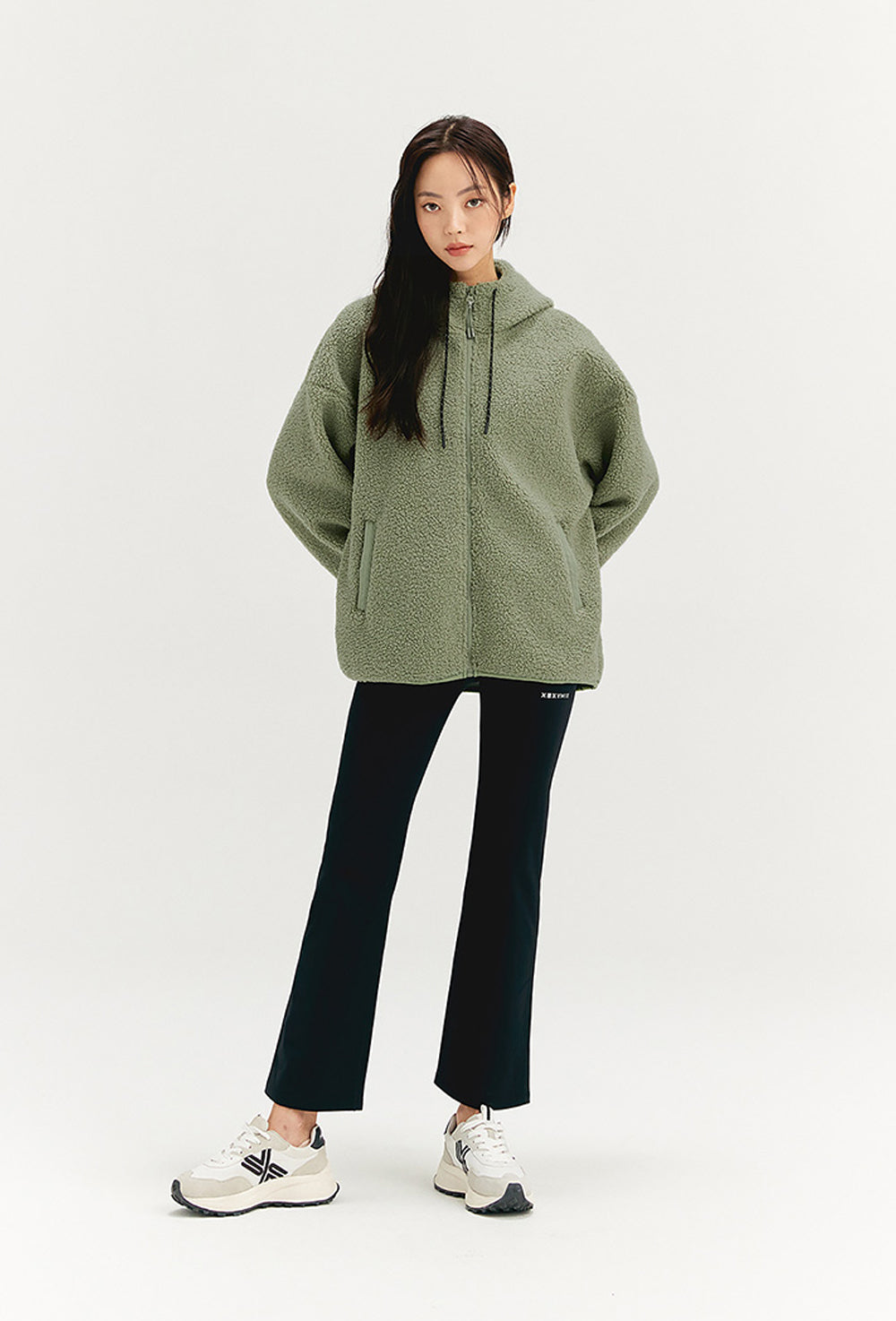 Black Label Signature 360N Napping Boots Cut Pants - Black