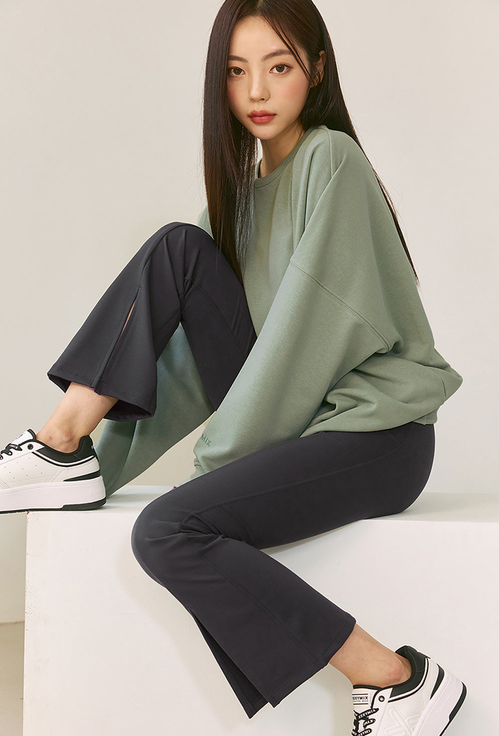 XELLA Intention Napping Boots Cut Slit Pants - Jet Gray