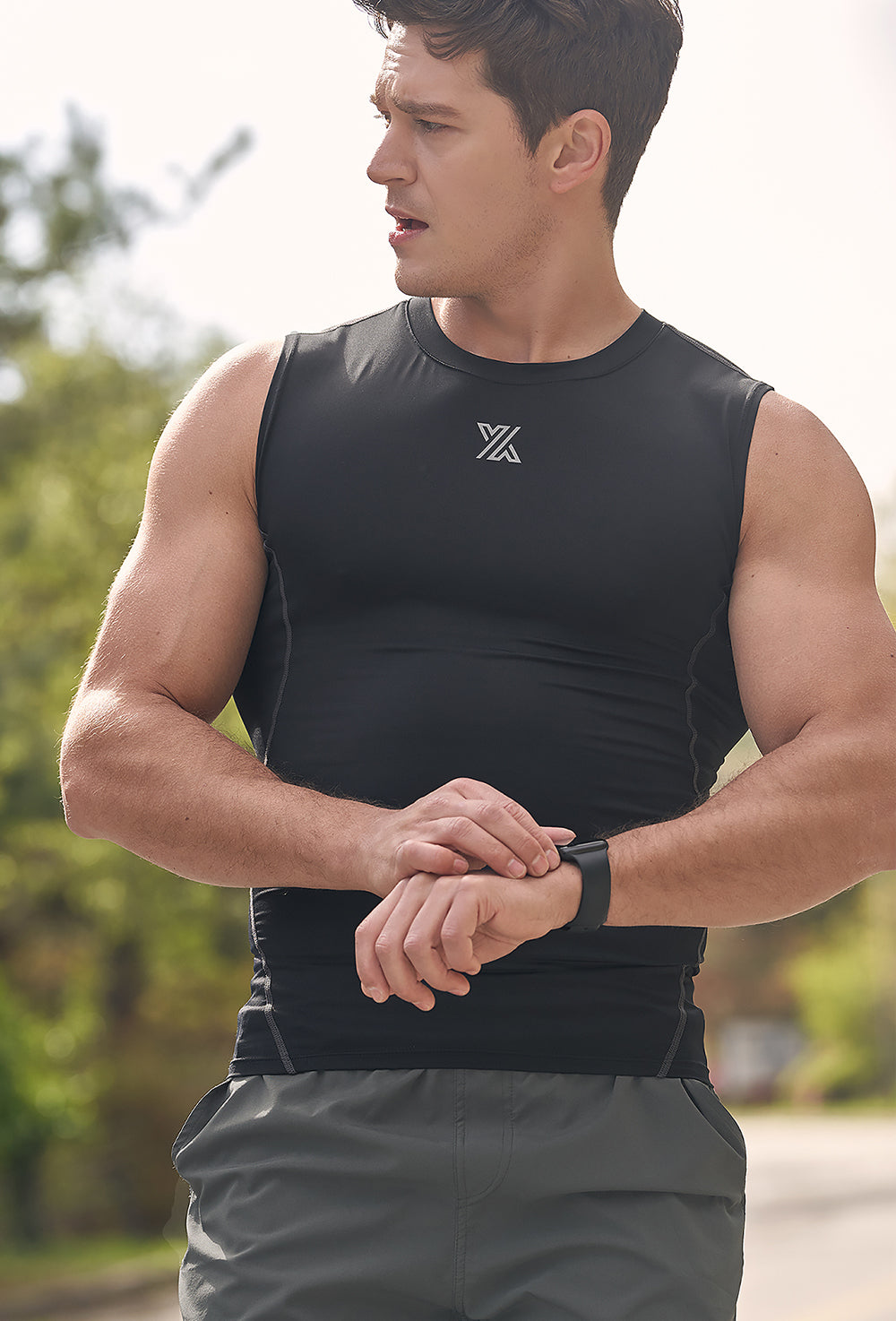 Muscle Tech Sleeveless - Black