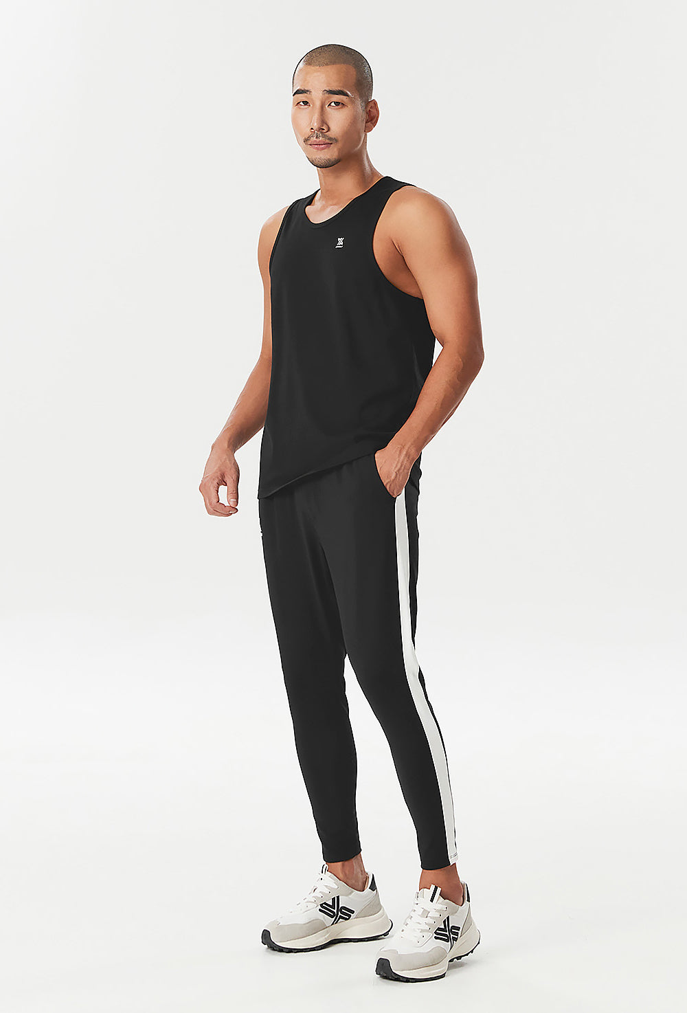 Non Slip Tech Muscle Fit Sleeveless - Black