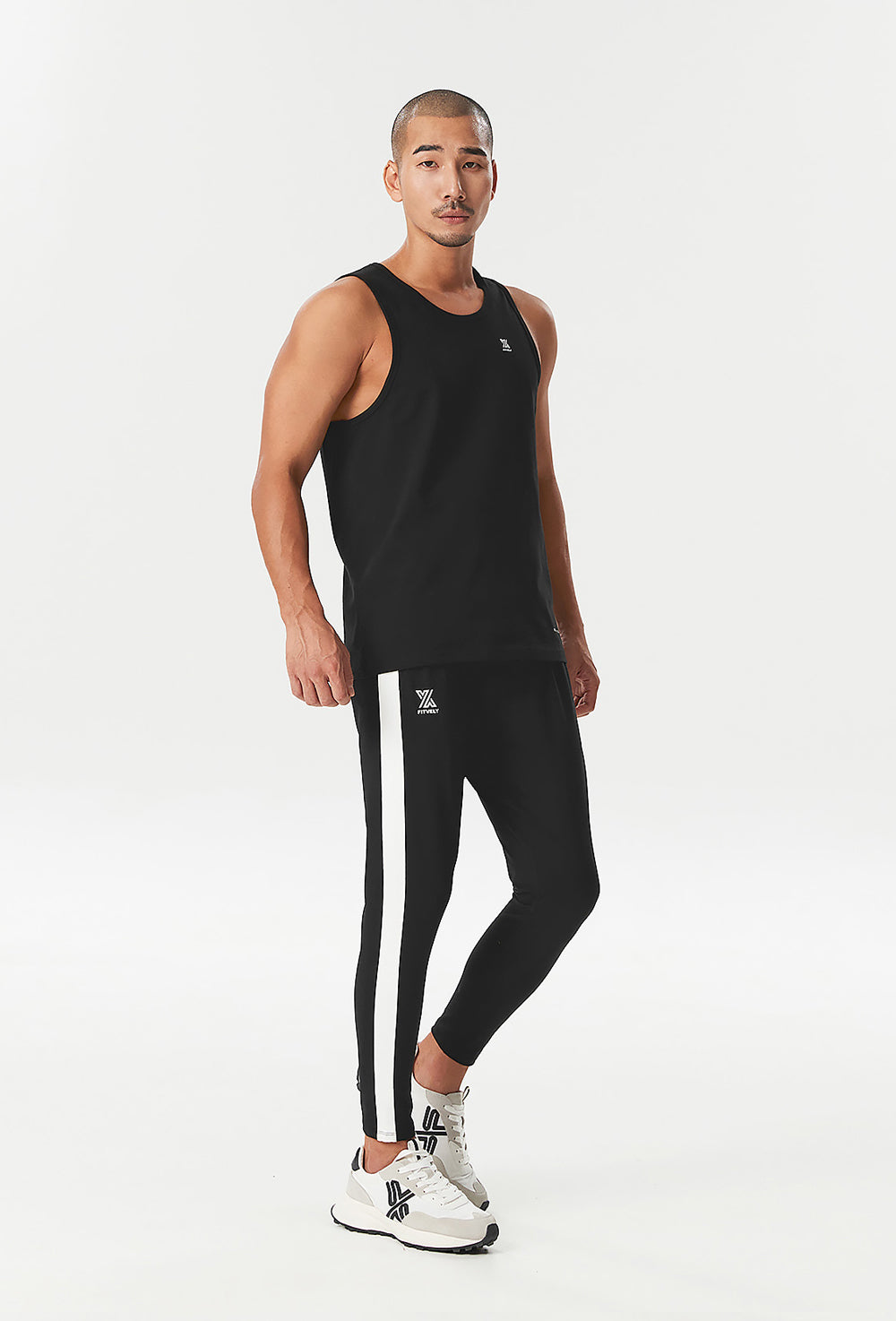 Non Slip Tech Muscle Fit Sleeveless - Black