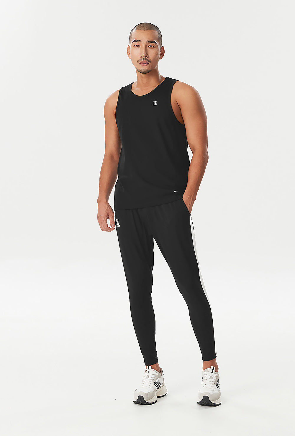 Non Slip Tech Muscle Fit Sleeveless - Black