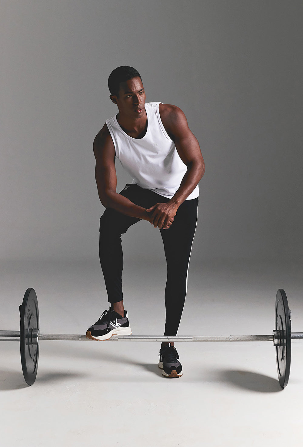 Non Slip Tech Muscle Fit Sleeveless - White