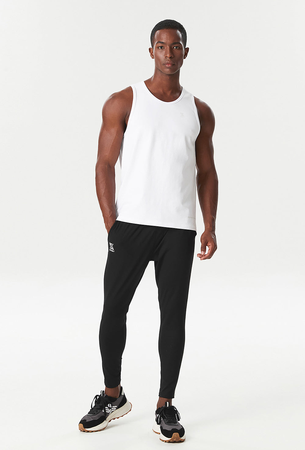 Non Slip Tech Muscle Fit Sleeveless - White