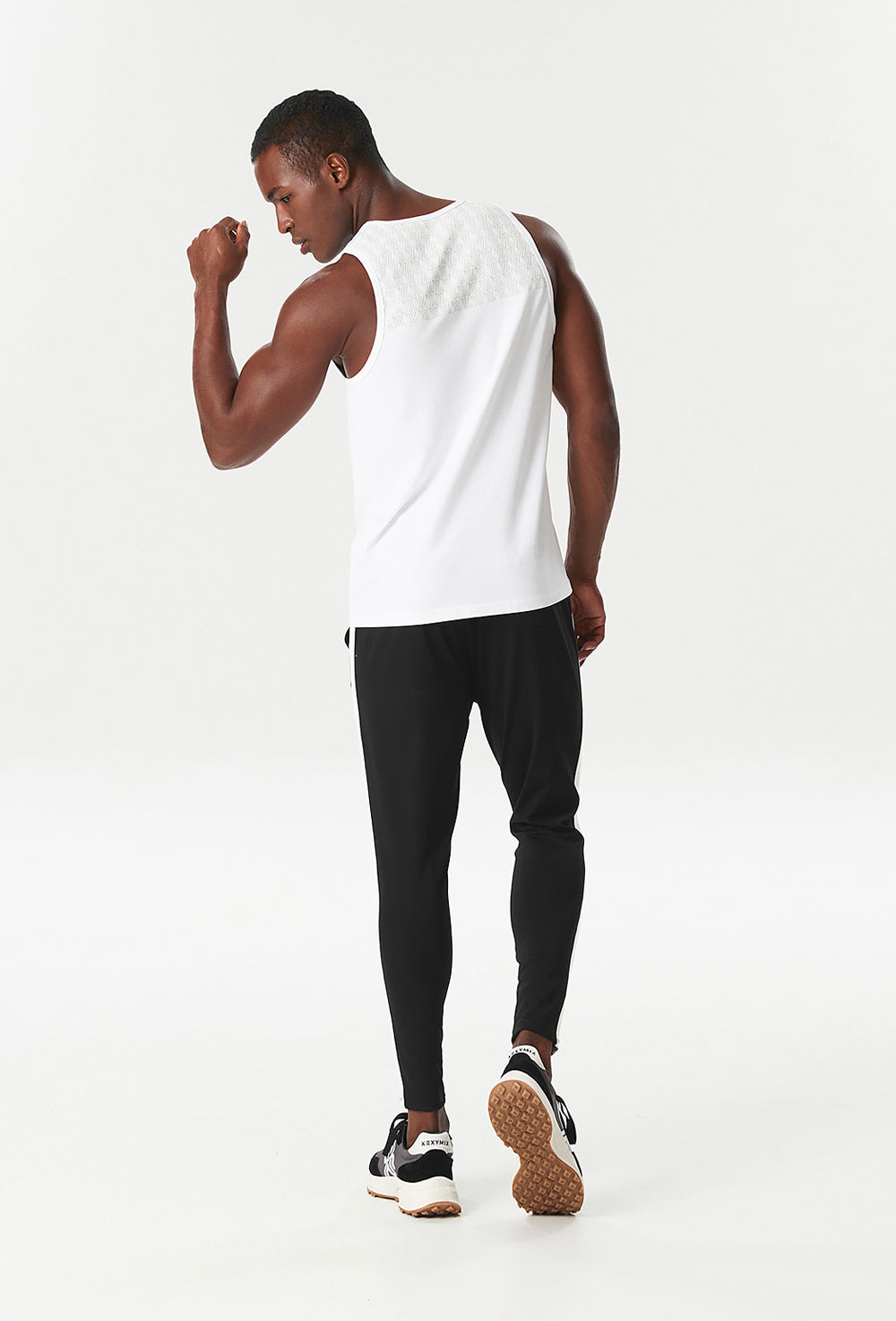 Non Slip Tech Muscle Fit Sleeveless - White