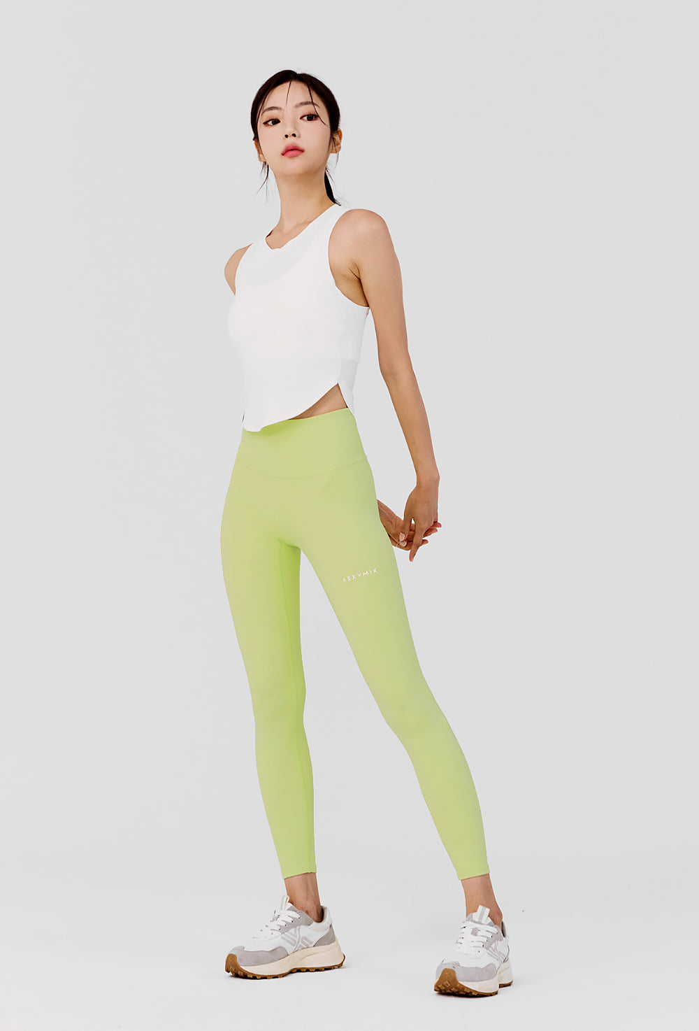 XELLA Light Round Sleeveless - Ivory