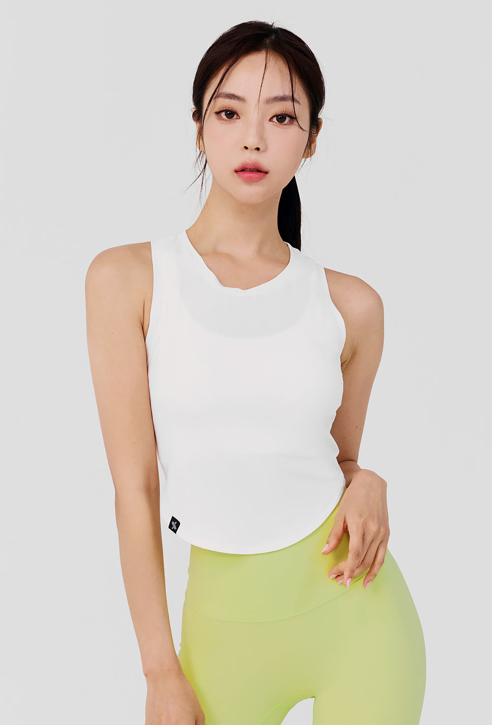 XELLA Light Round Sleeveless - Ivory