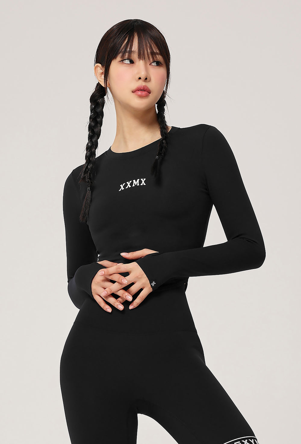 Cotton Like Finger Hole Long Sleeve - Black