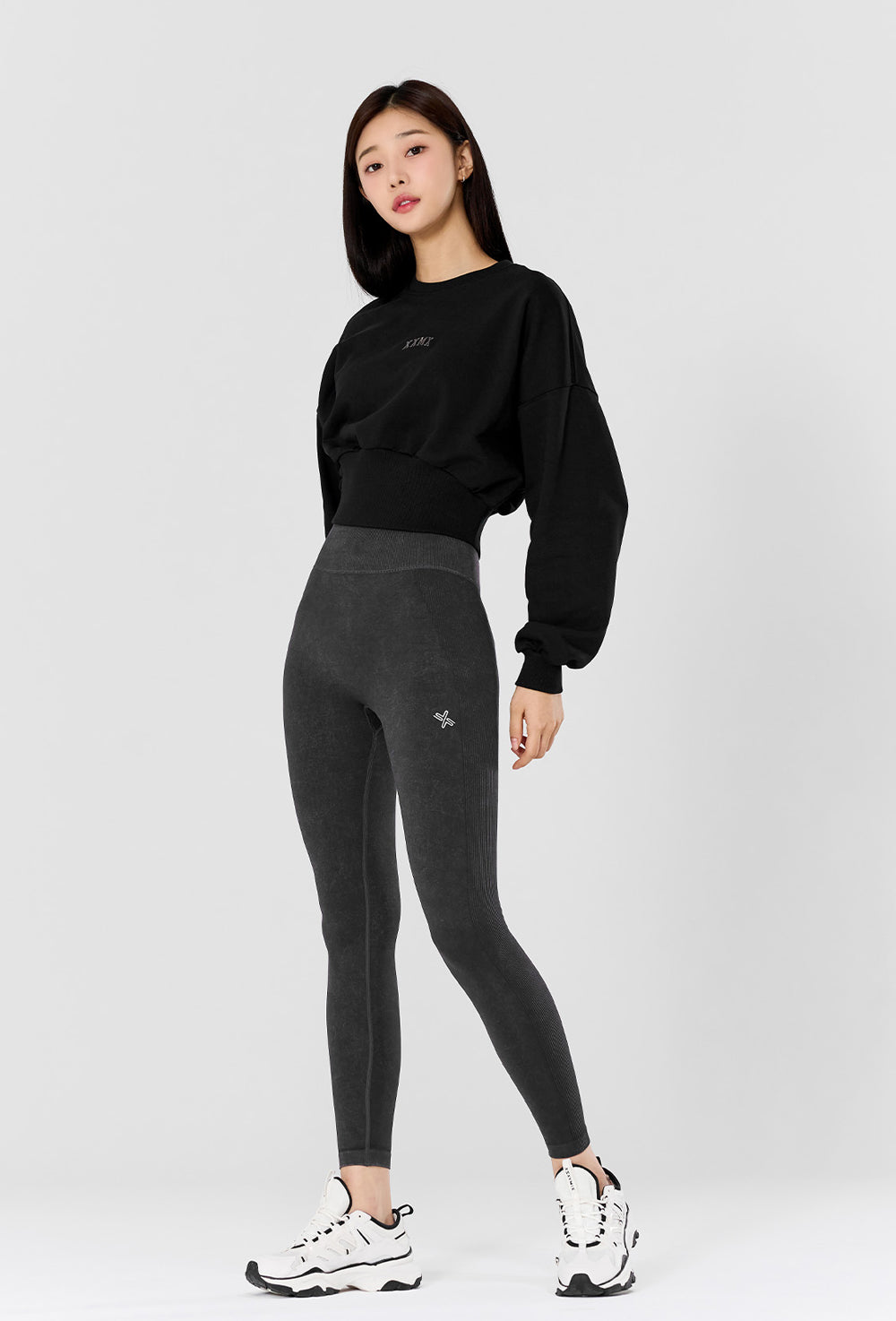 Wide Banding Crop Sweatshirt - Black