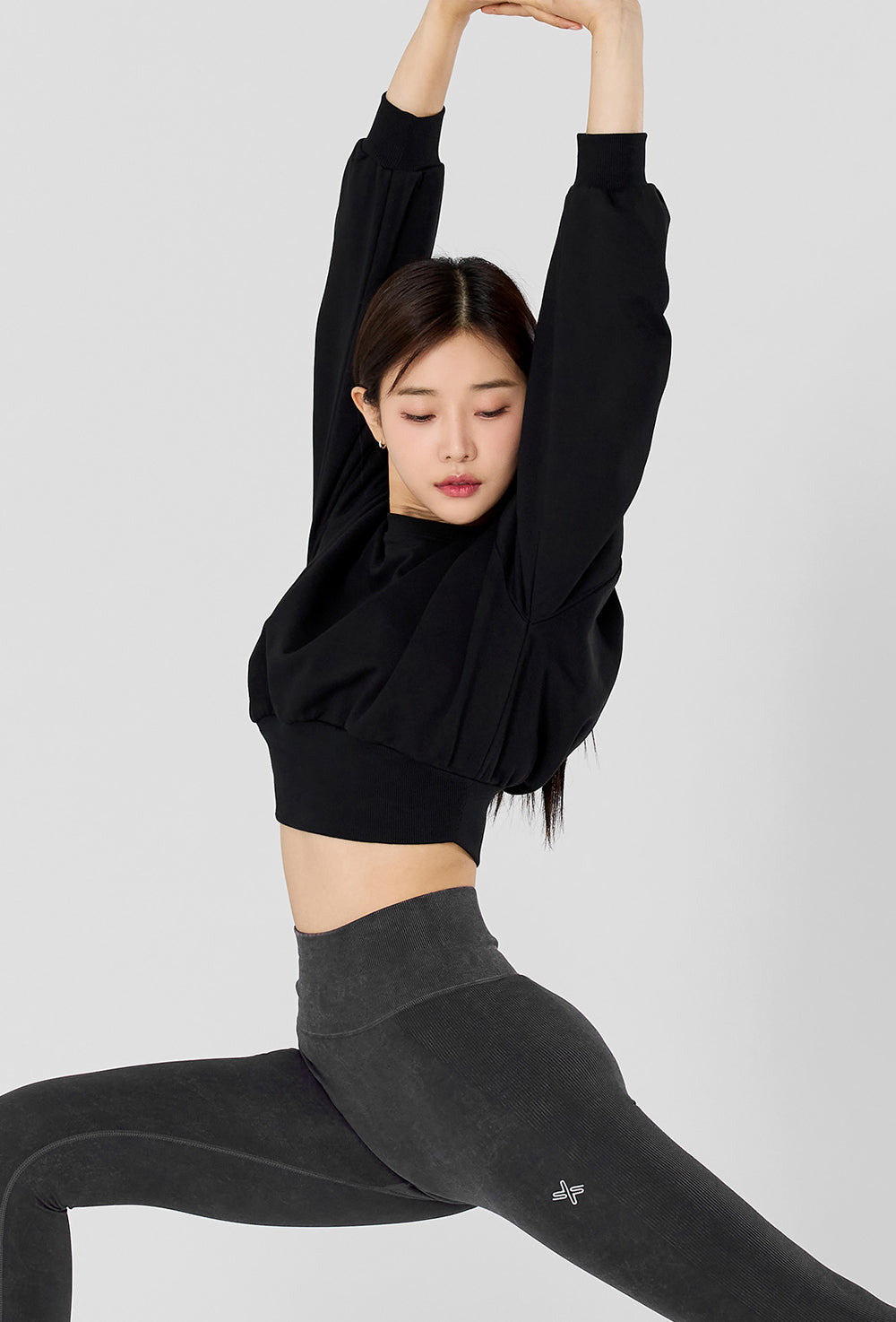 Wide Banding Crop Sweatshirt - Black