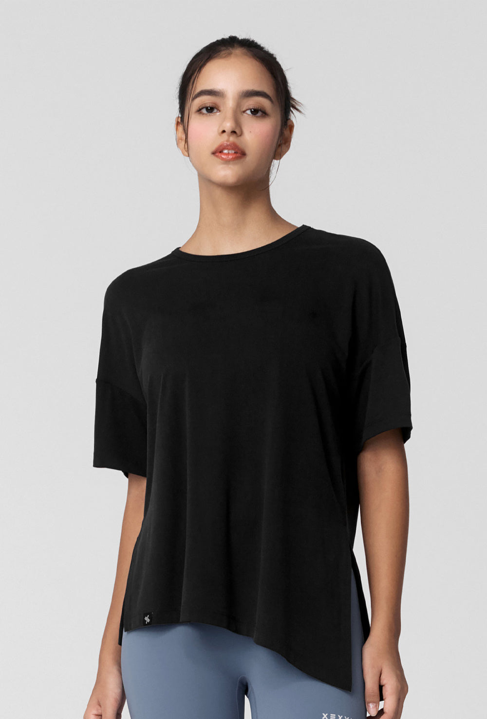 Smooth Unbalanced Slit Short Sleeve - Black