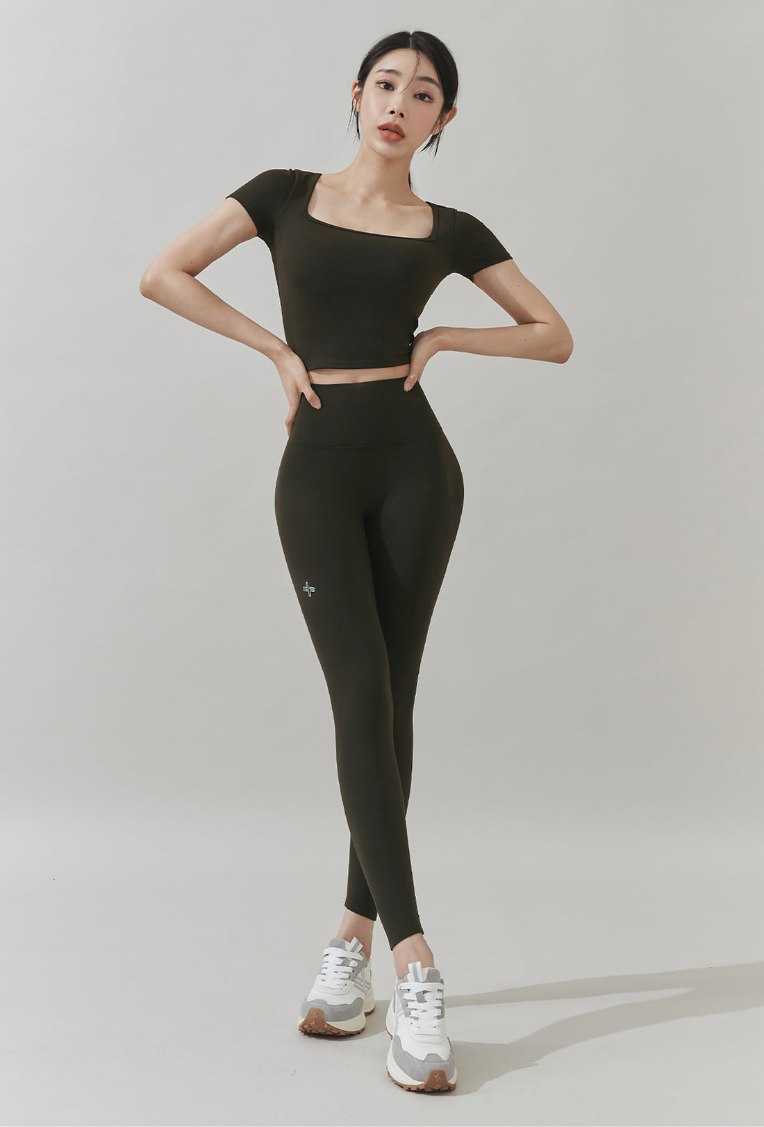 XELLA™ Intention Wide Square Croptop - Forest Night