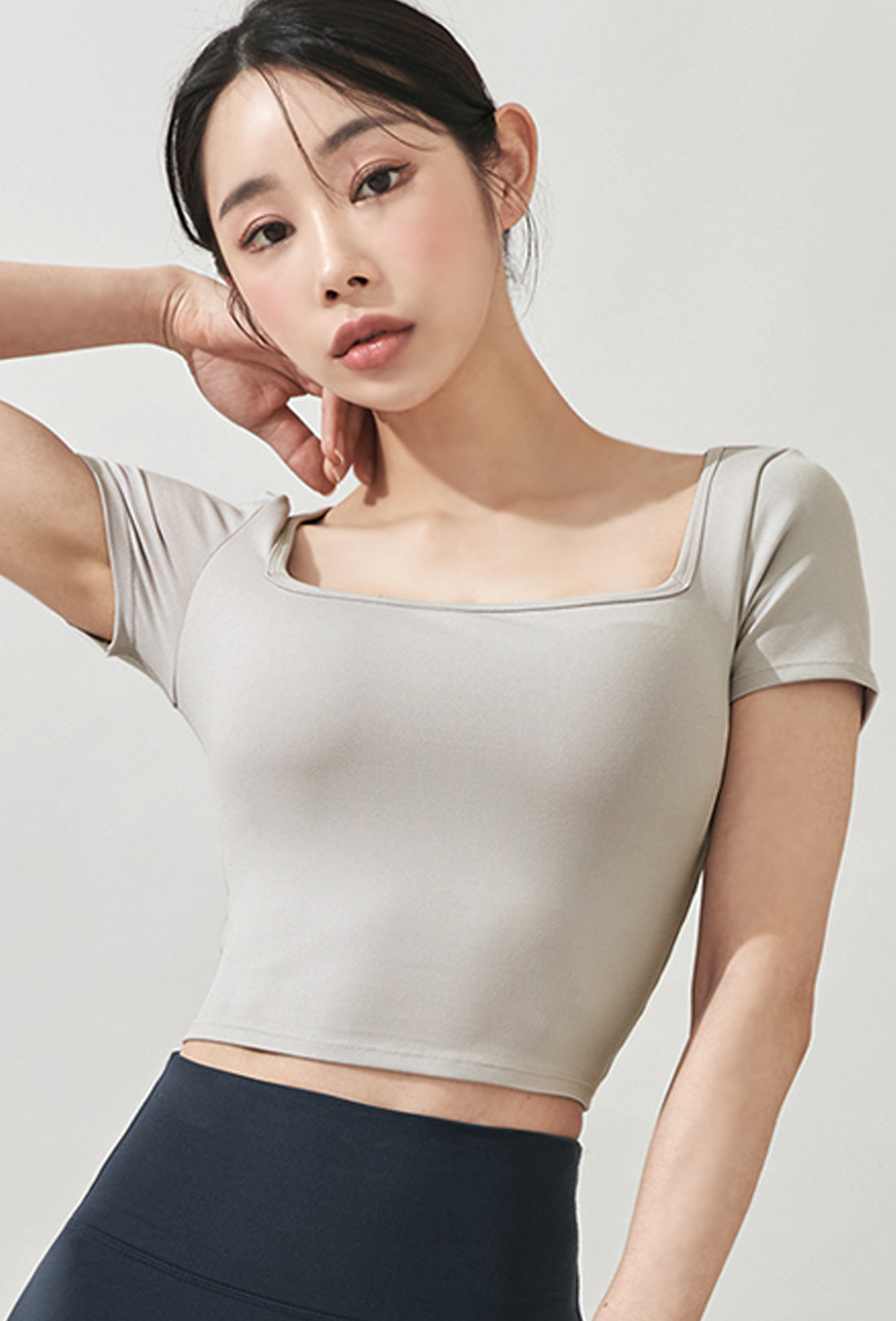 XELLA™ Intention Wide Square Croptop - Mellow Gray