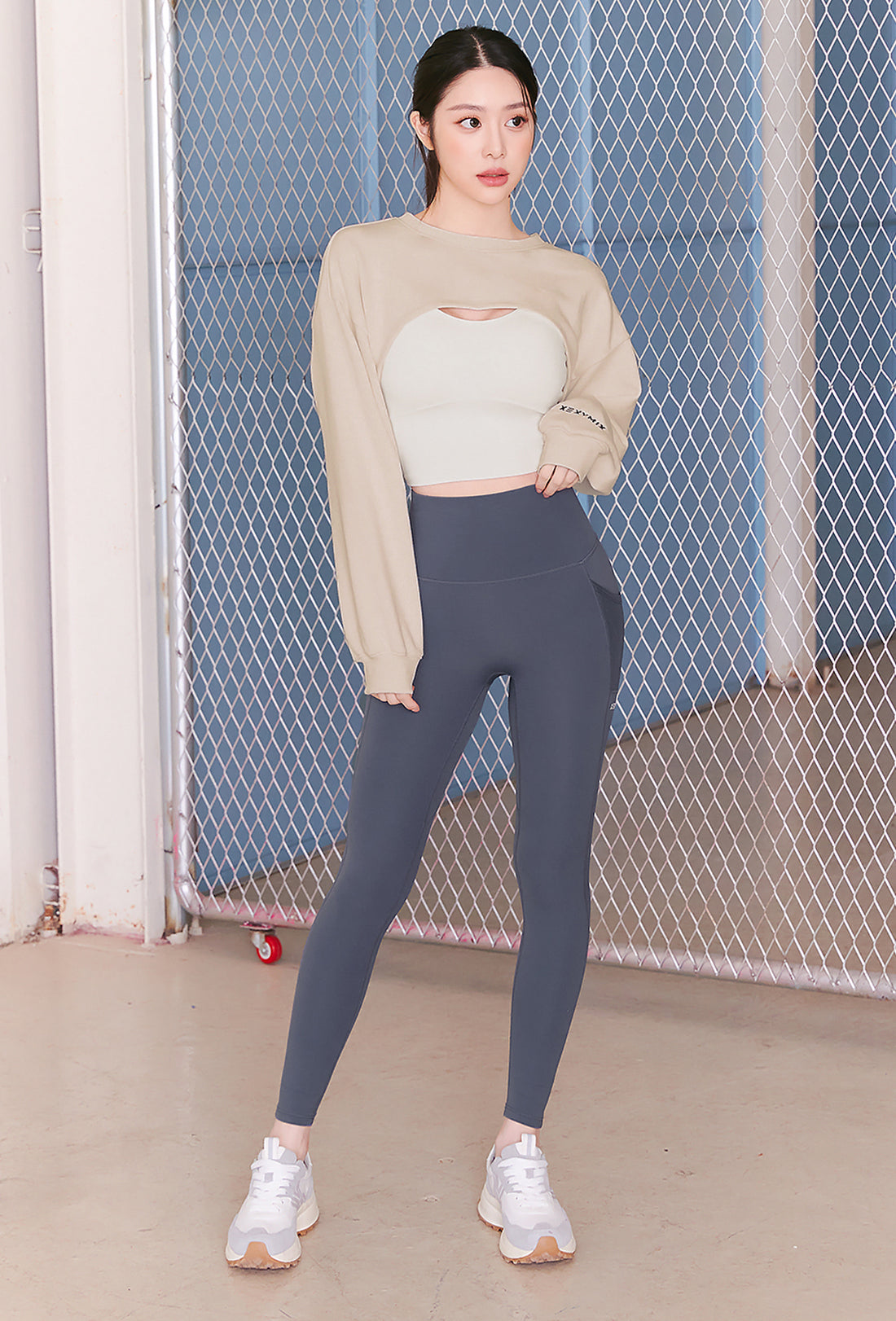 XEXYMIX Layered Sweatshirt - Cream Brulee
