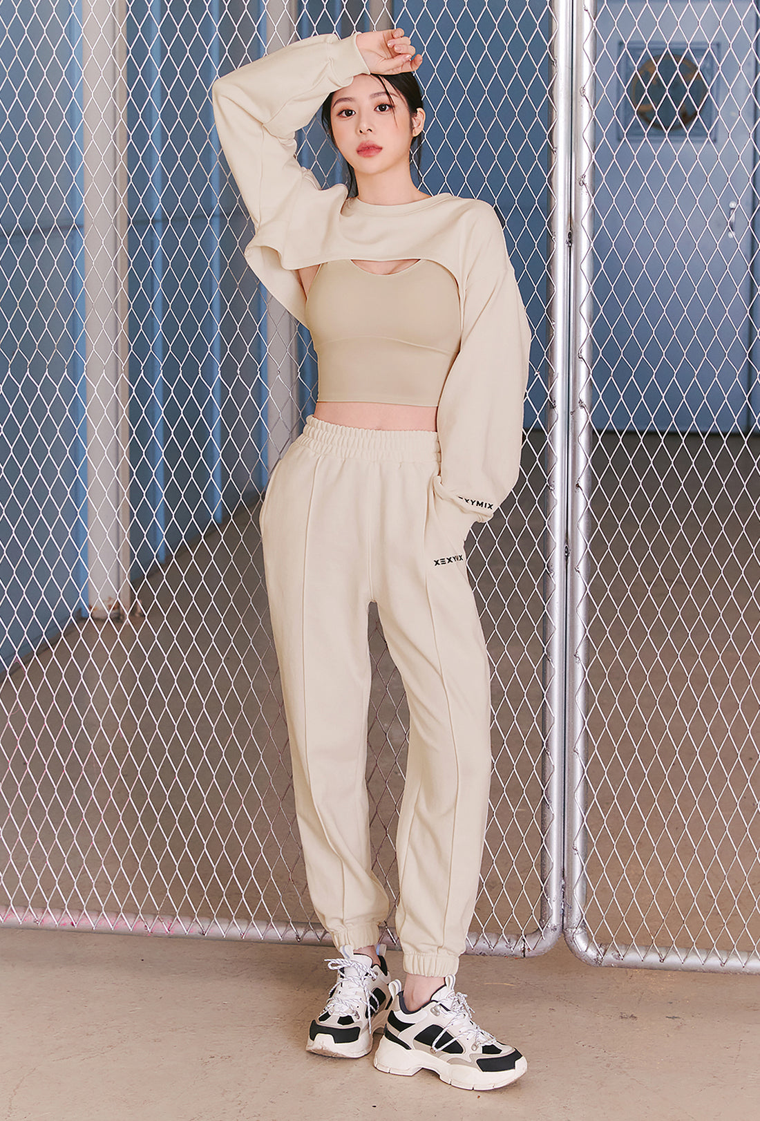 XEXYMIX Layered Sweatshirt - Cream Brulee