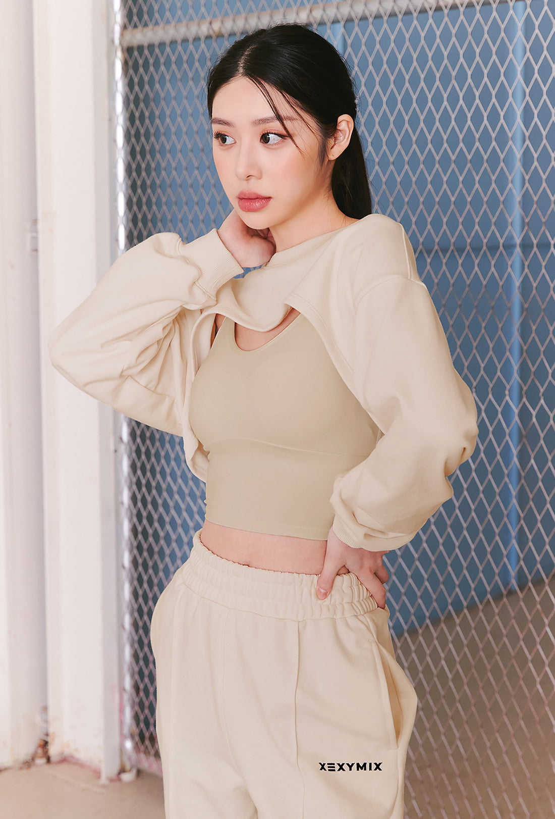 XEXYMIX Layered Sweatshirt - Cream Brulee