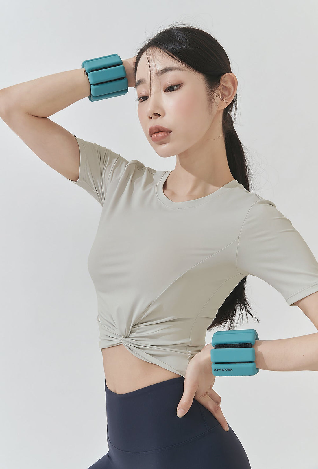 XEXYMIX Fresh Feather Twist Crop Short Sleeve - Bubble Gray