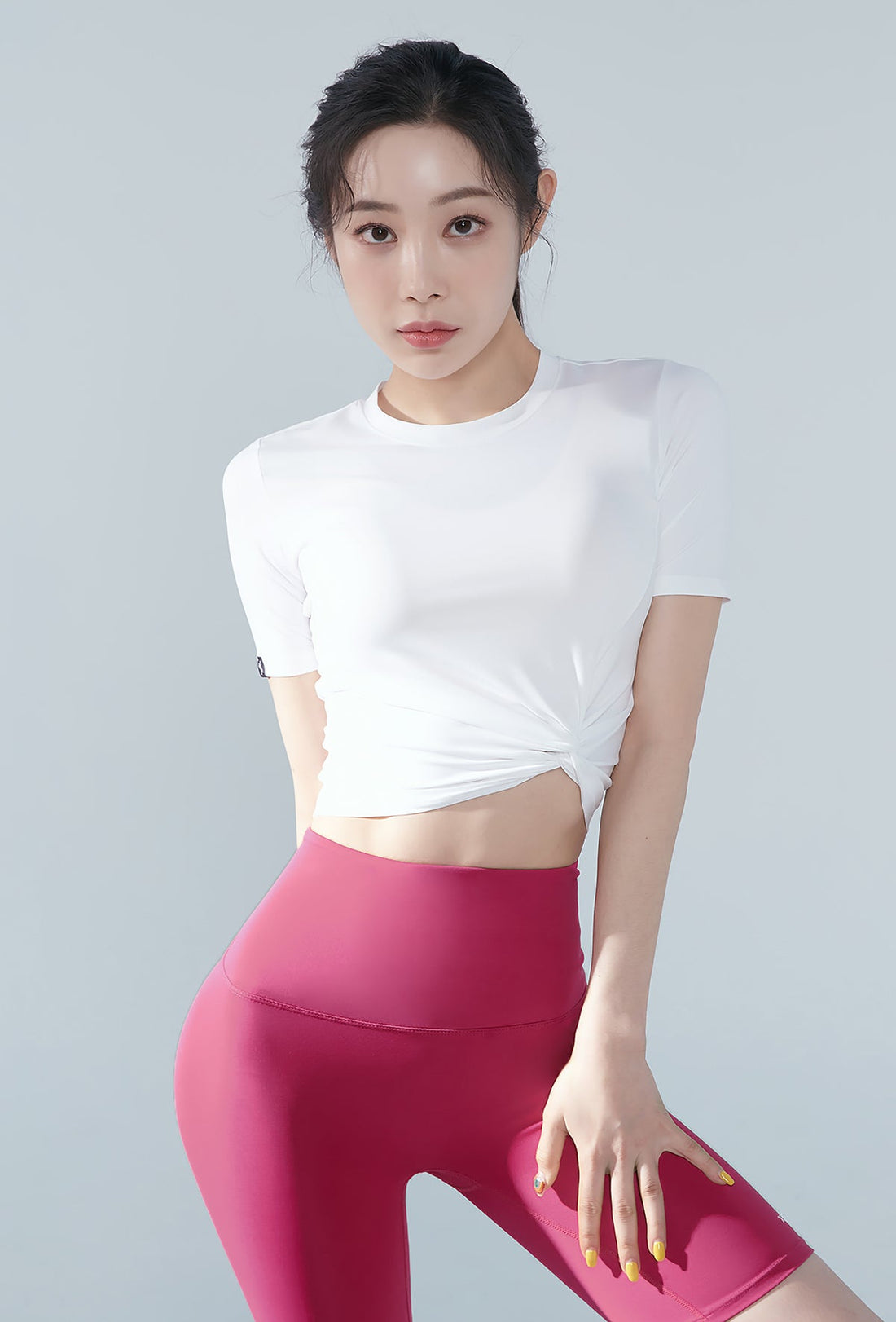 XEXYMIX Fresh Feather Twist Crop Short Sleeve - Ivory
