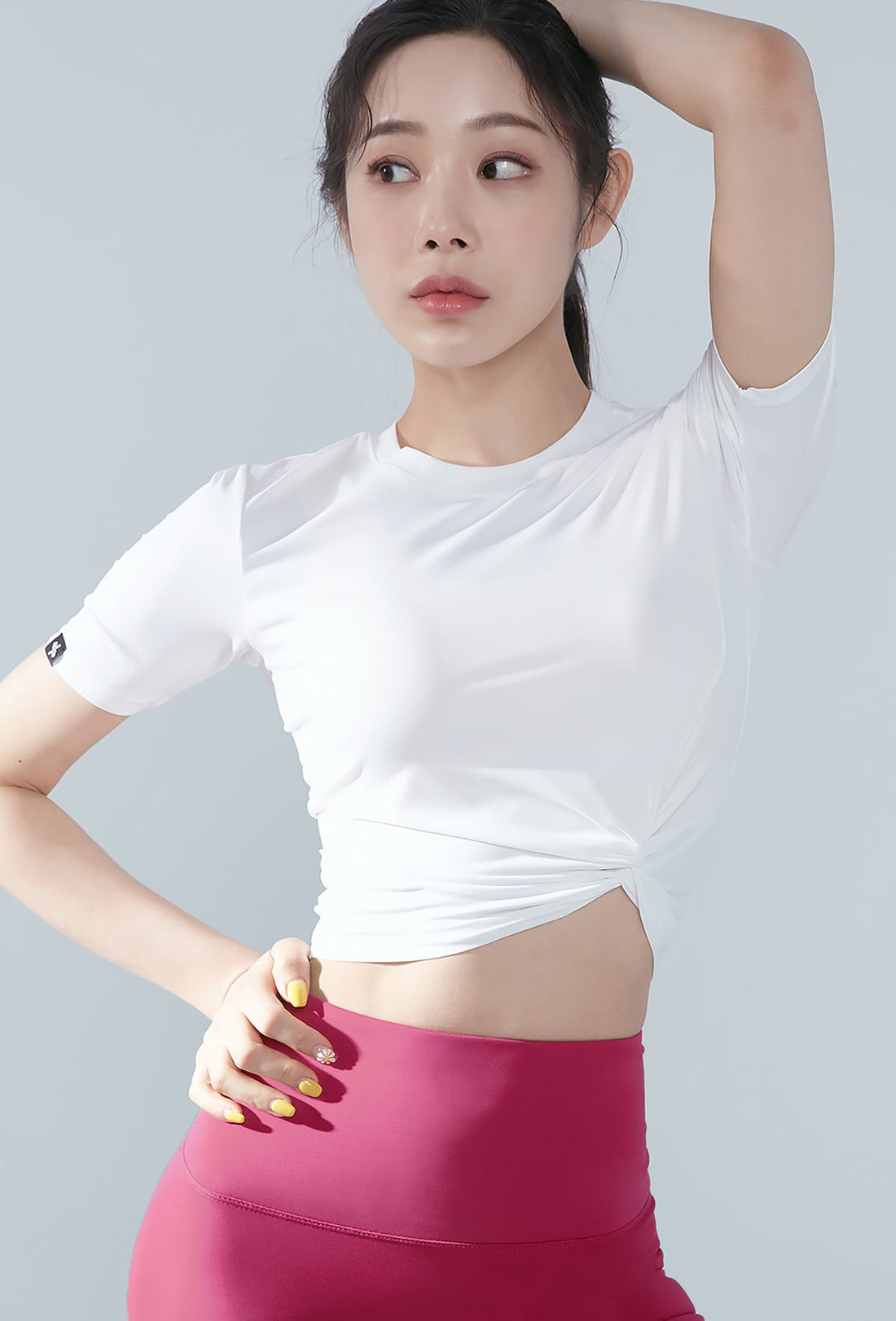 XEXYMIX Fresh Feather Twist Crop Short Sleeve - Ivory
