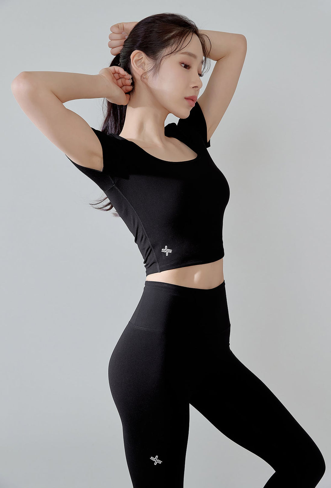 XEXYMIX XELLA™ Intention Crop Top - Black