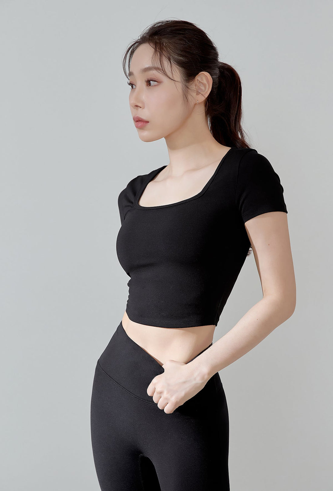 XEXYMIX XELLA™ Intention Crop Top - Black