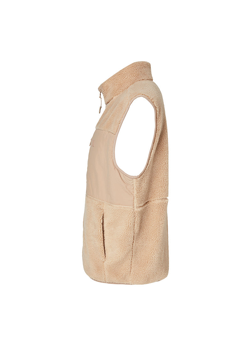 Multi-Pocket Fleece Vest - Beige