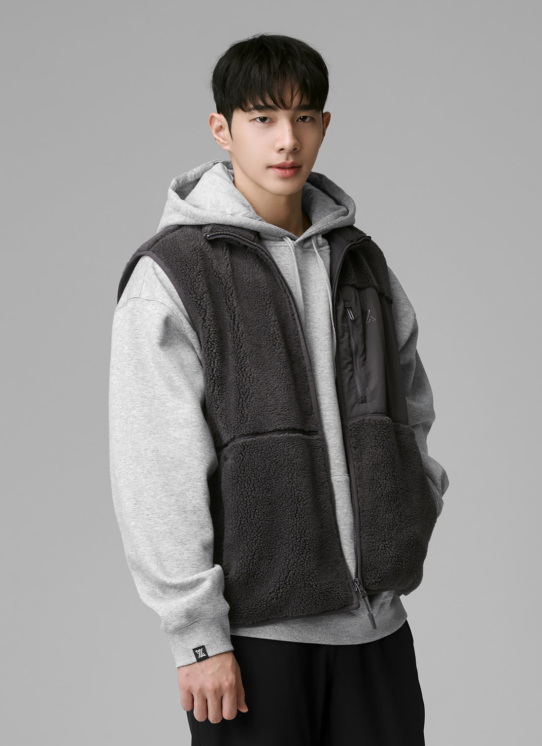 Multi-Pocket Fleece Vest - Charcoal