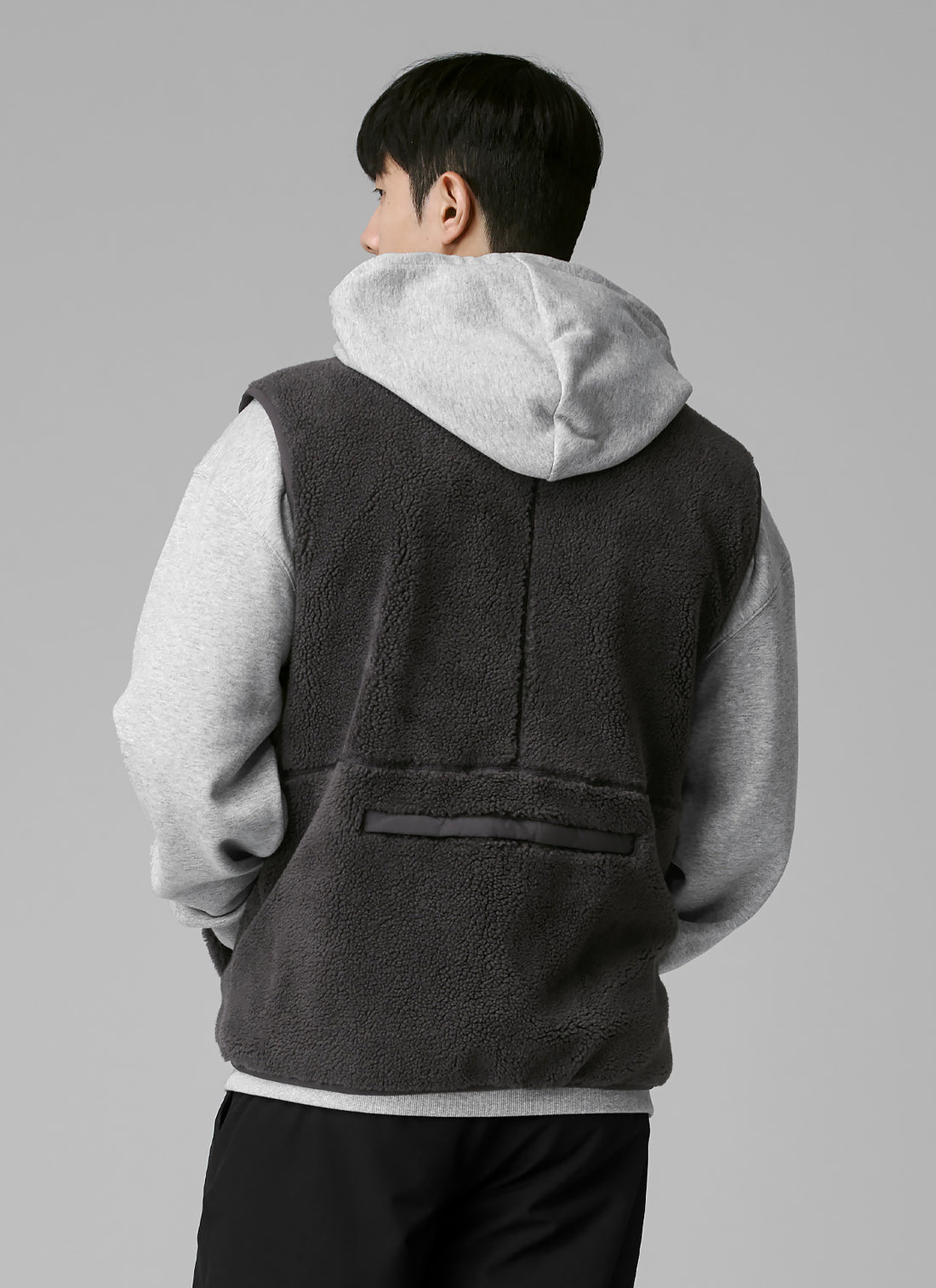 Multi-Pocket Fleece Vest - Charcoal