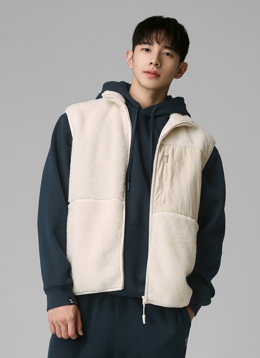 Multi-Pocket Fleece Vest - Ivory