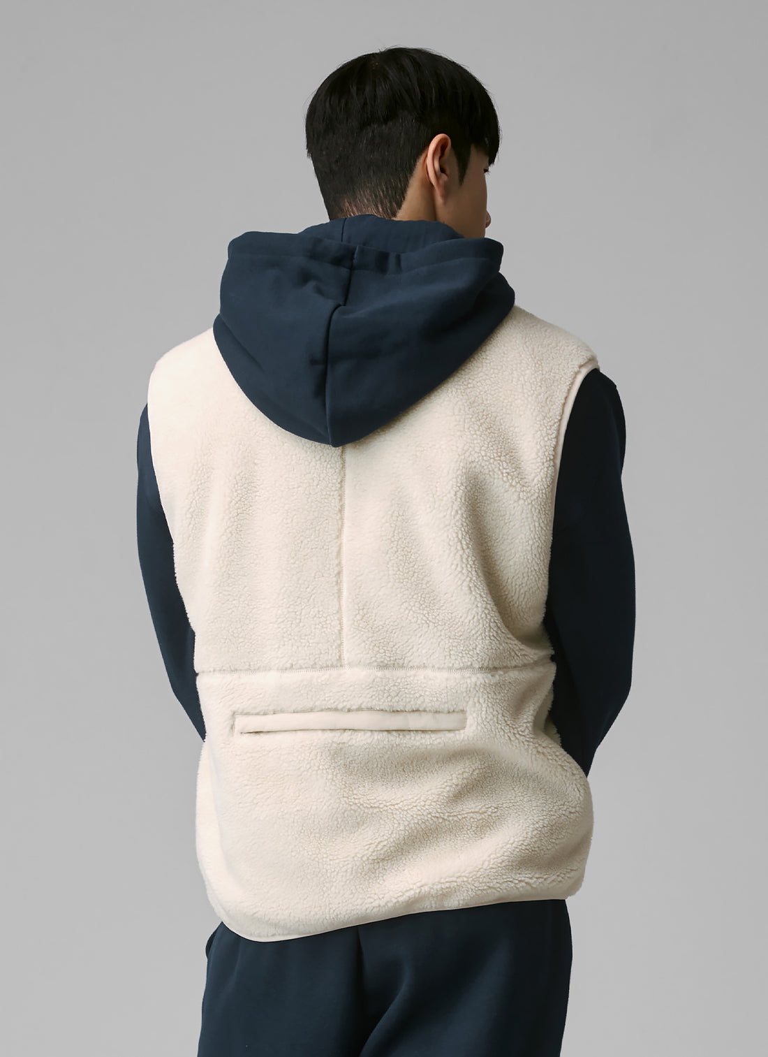 Multi-Pocket Fleece Vest - Ivory