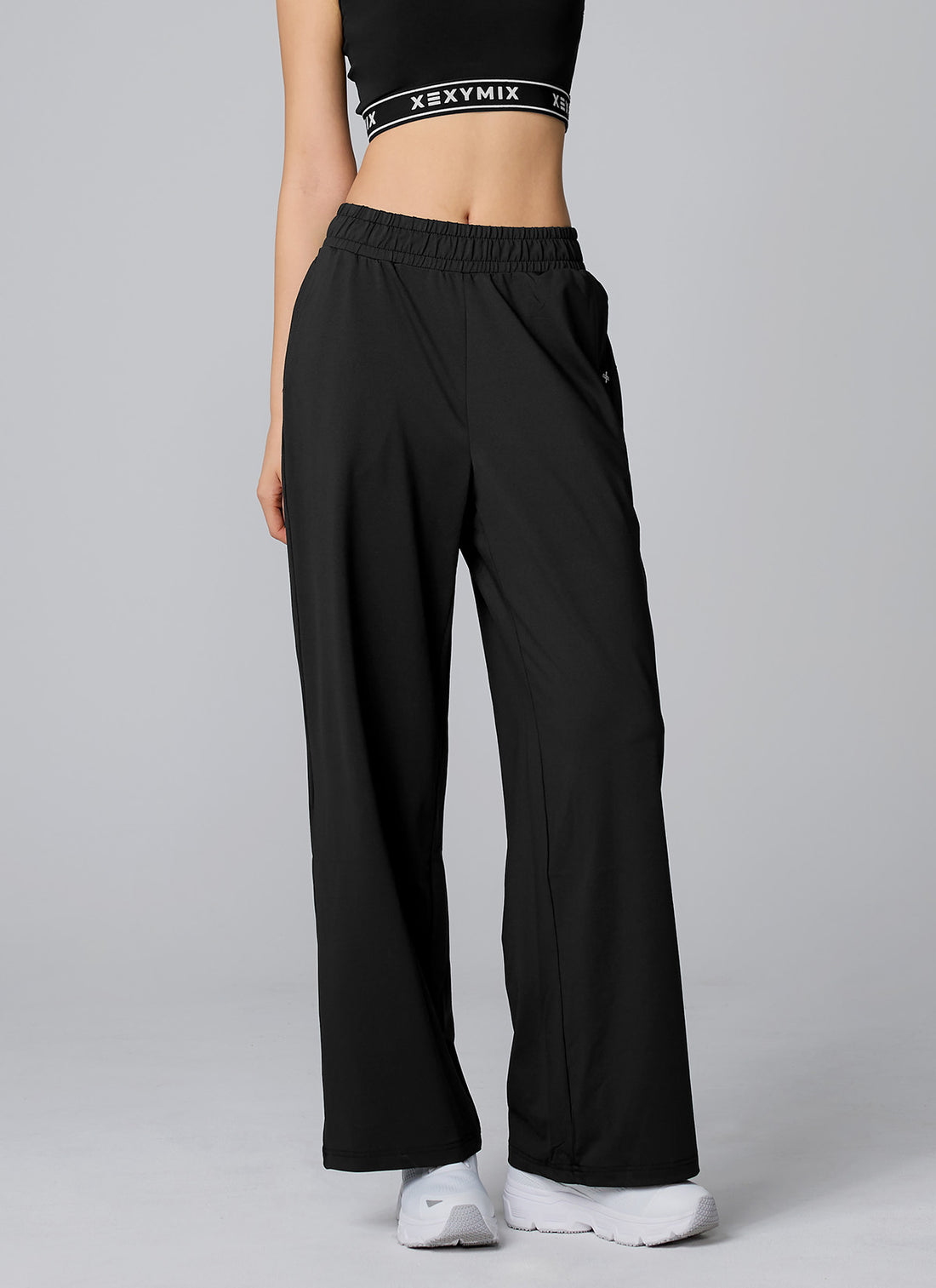 Medium Feather Cooling Wide Pants - Black