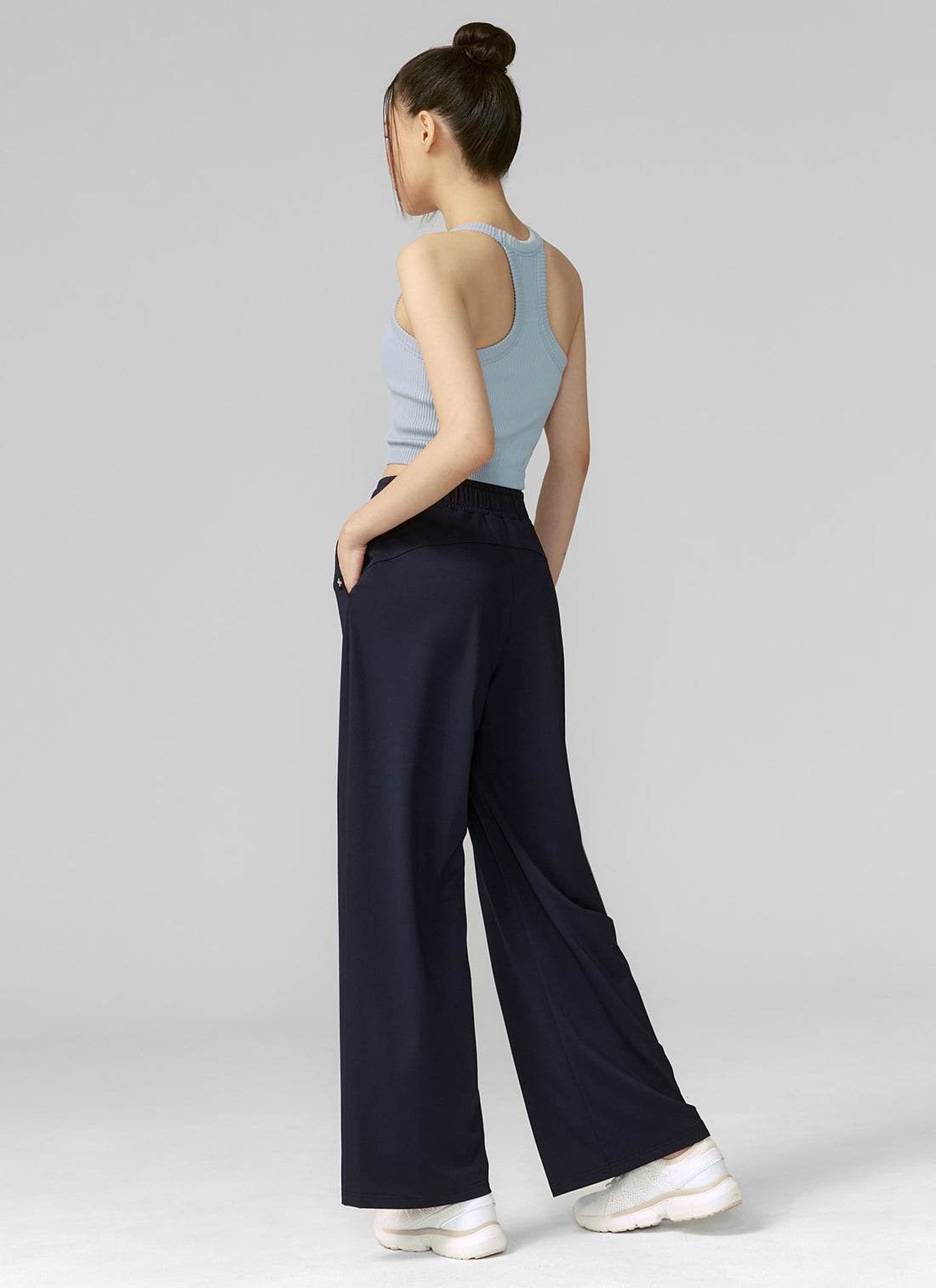 Medium Feather Cooling Wide Pants - Rusty Navy
