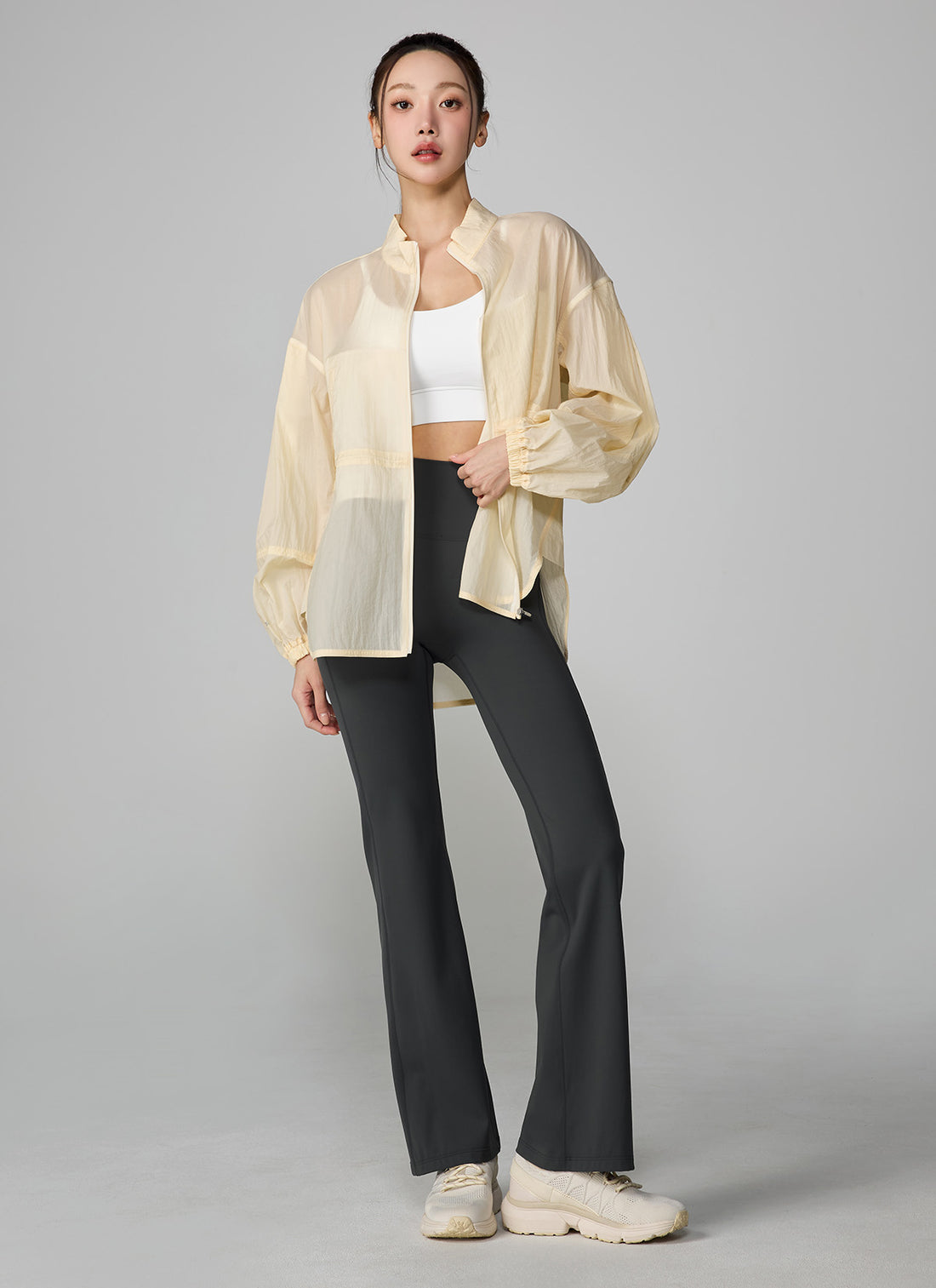 Light Ventilation Windbreaker - Vanilla Yellow