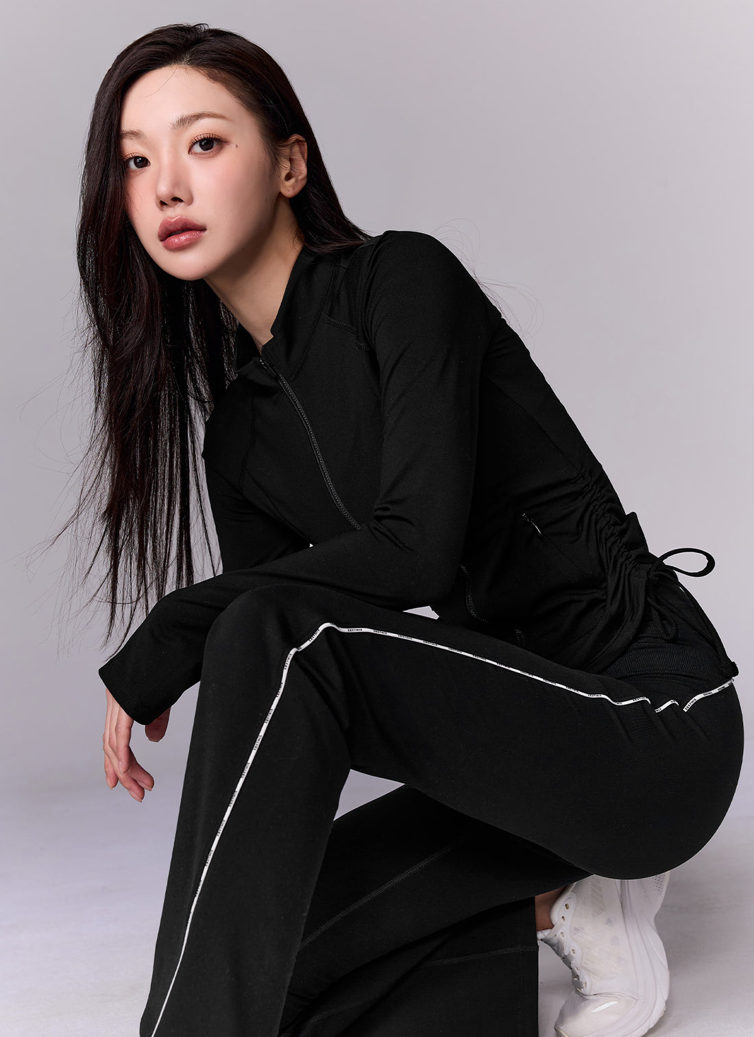 Side Shirring Two-Way Zip-up Jacket - Black