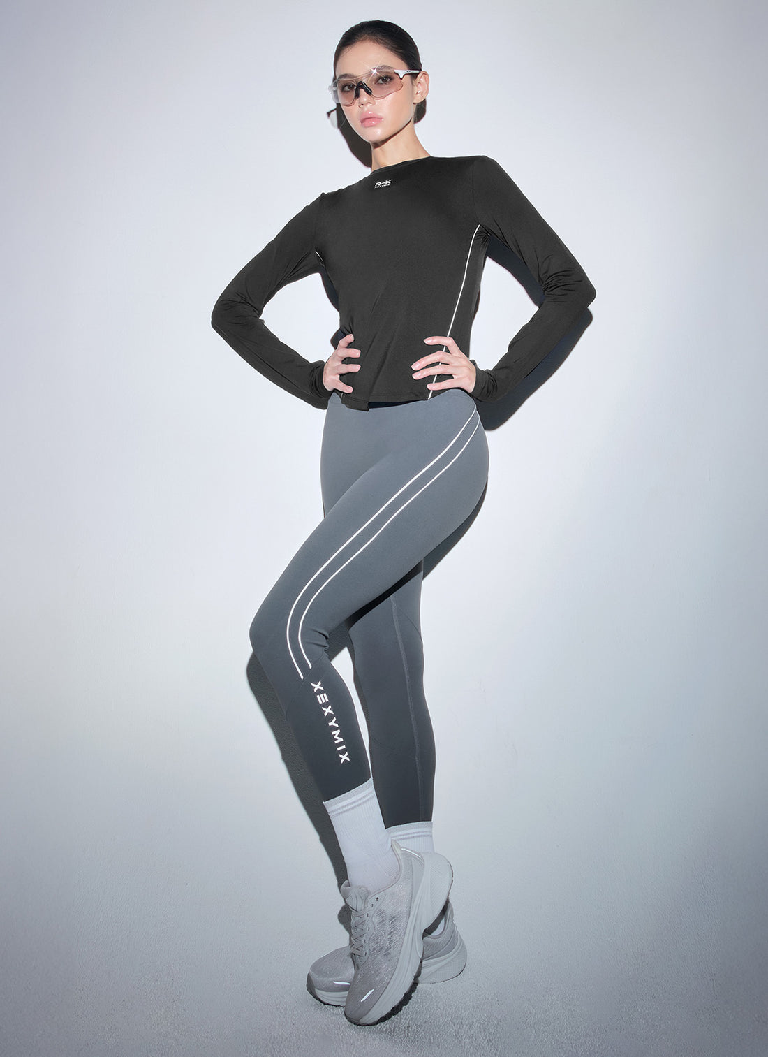 RX Piping Finger Hole Long - Black