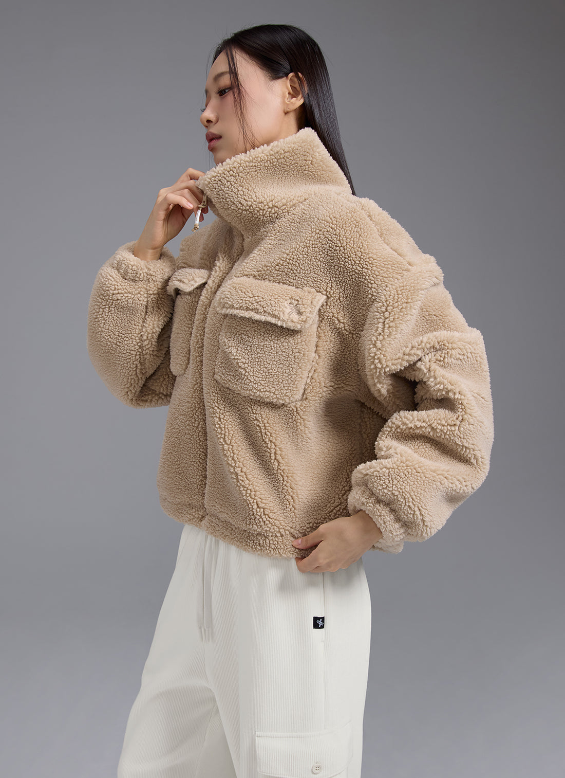 Sherpa High Neck Out Pocket Jacket - Whipping Beige