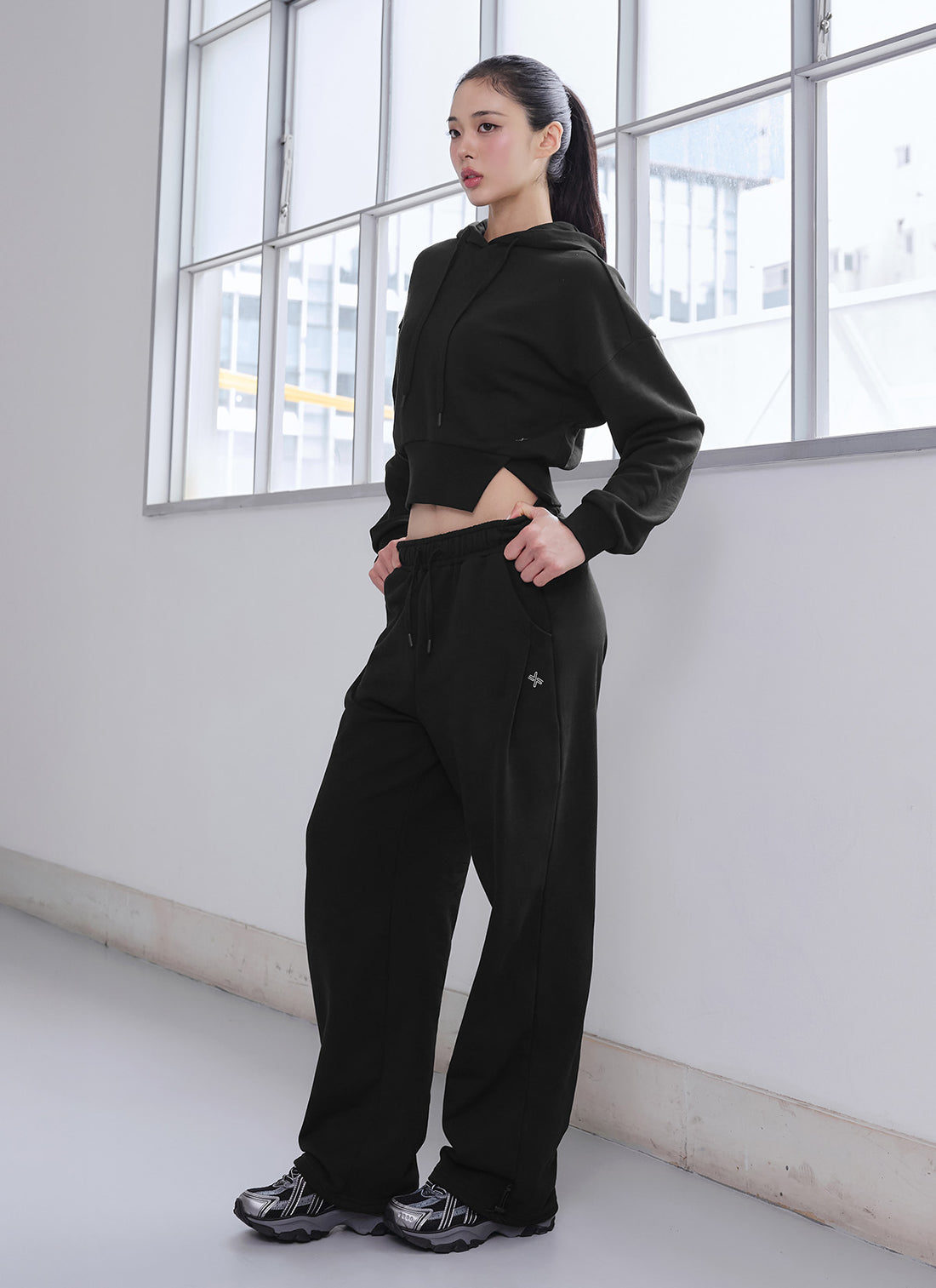 Softree Pintuck Wide Pants - Black