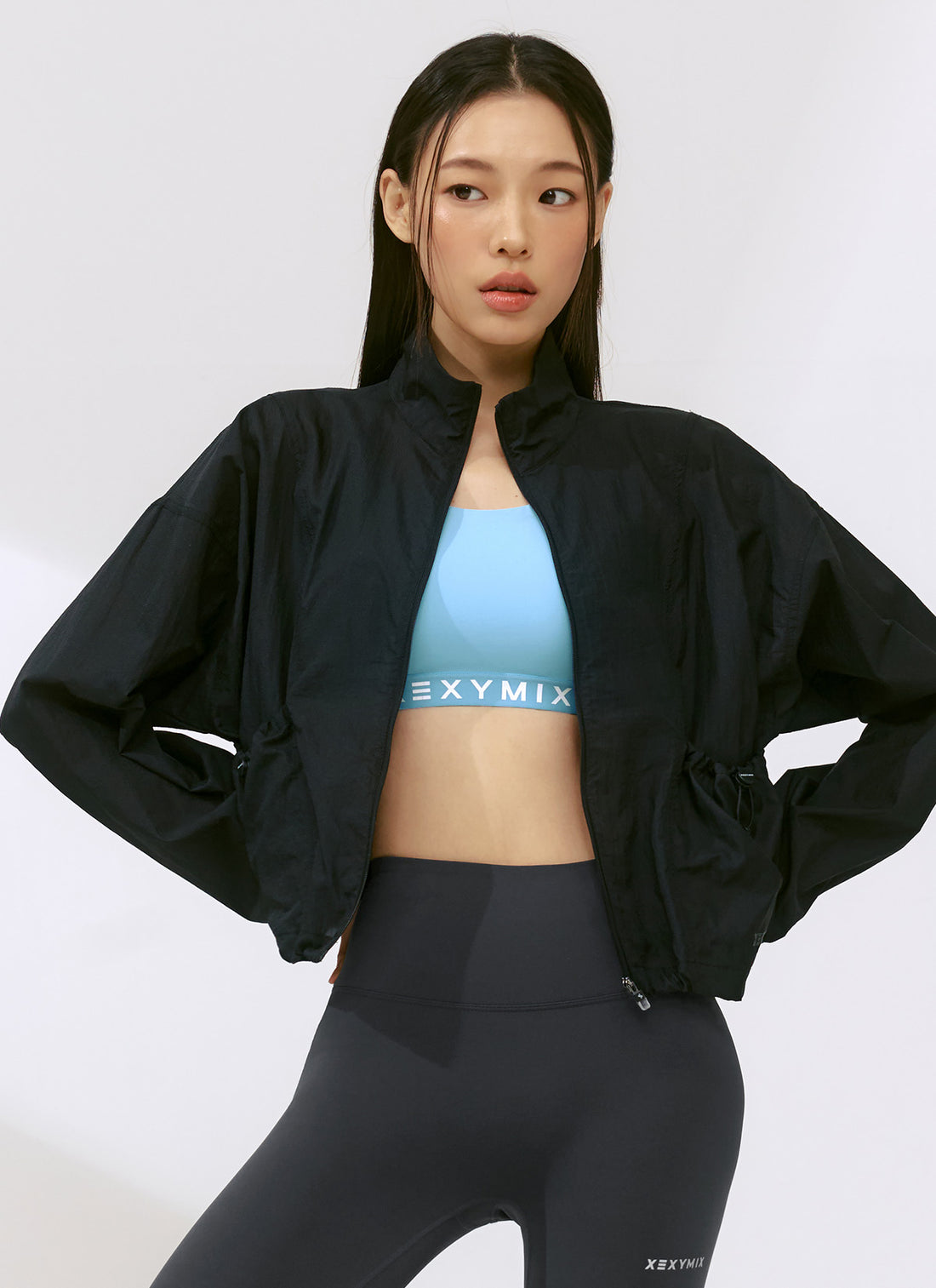 Airy Highneck Crop Windbreaker - Black