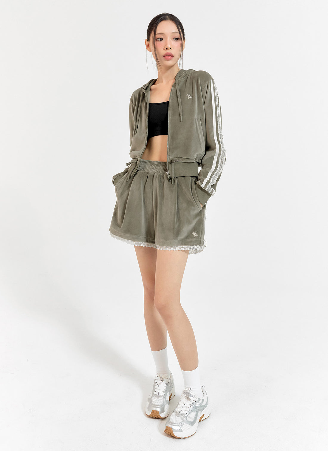 Velour Laceline Shorts - Garden Khaki
