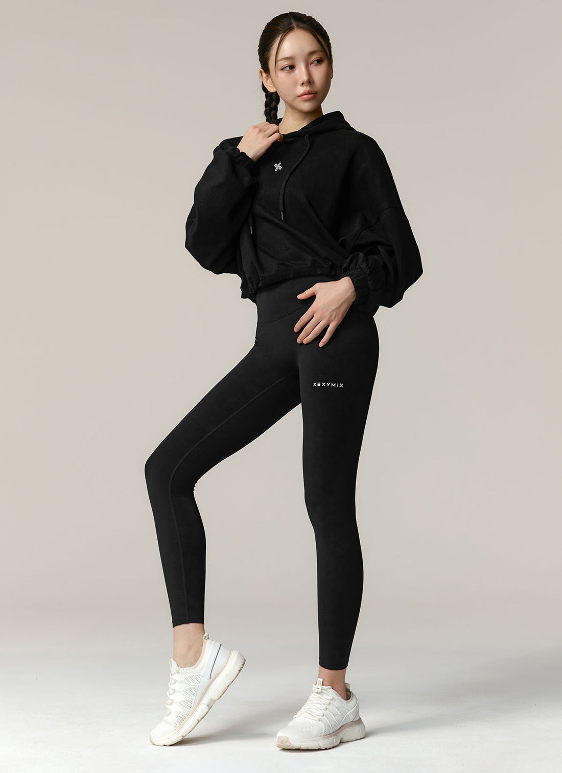 Fine Cotton Loose Fit Cropped Hoodie - Black