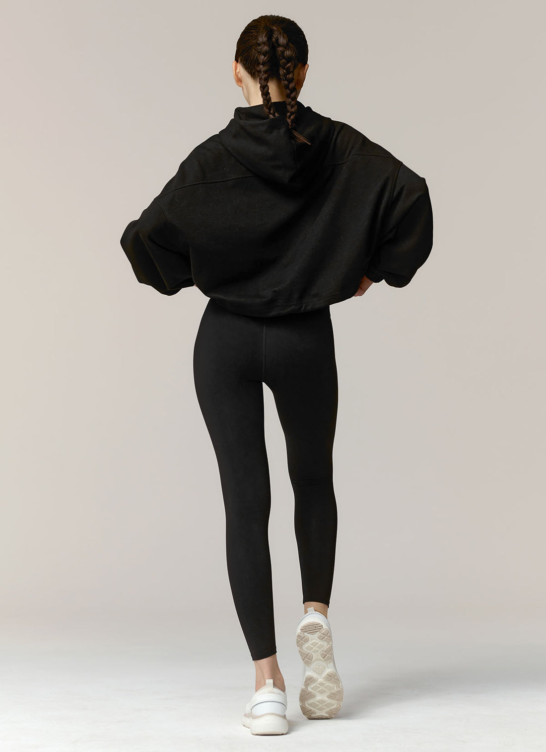 Fine Cotton Loose Fit Cropped Hoodie - Black