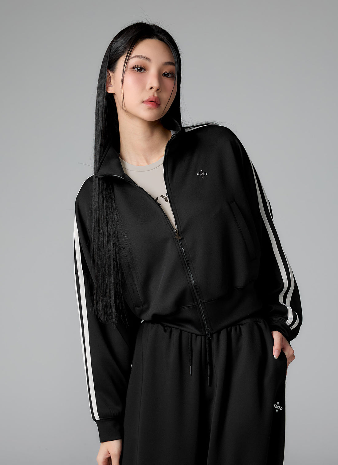 More Trackline Zip Up Jacket - Black