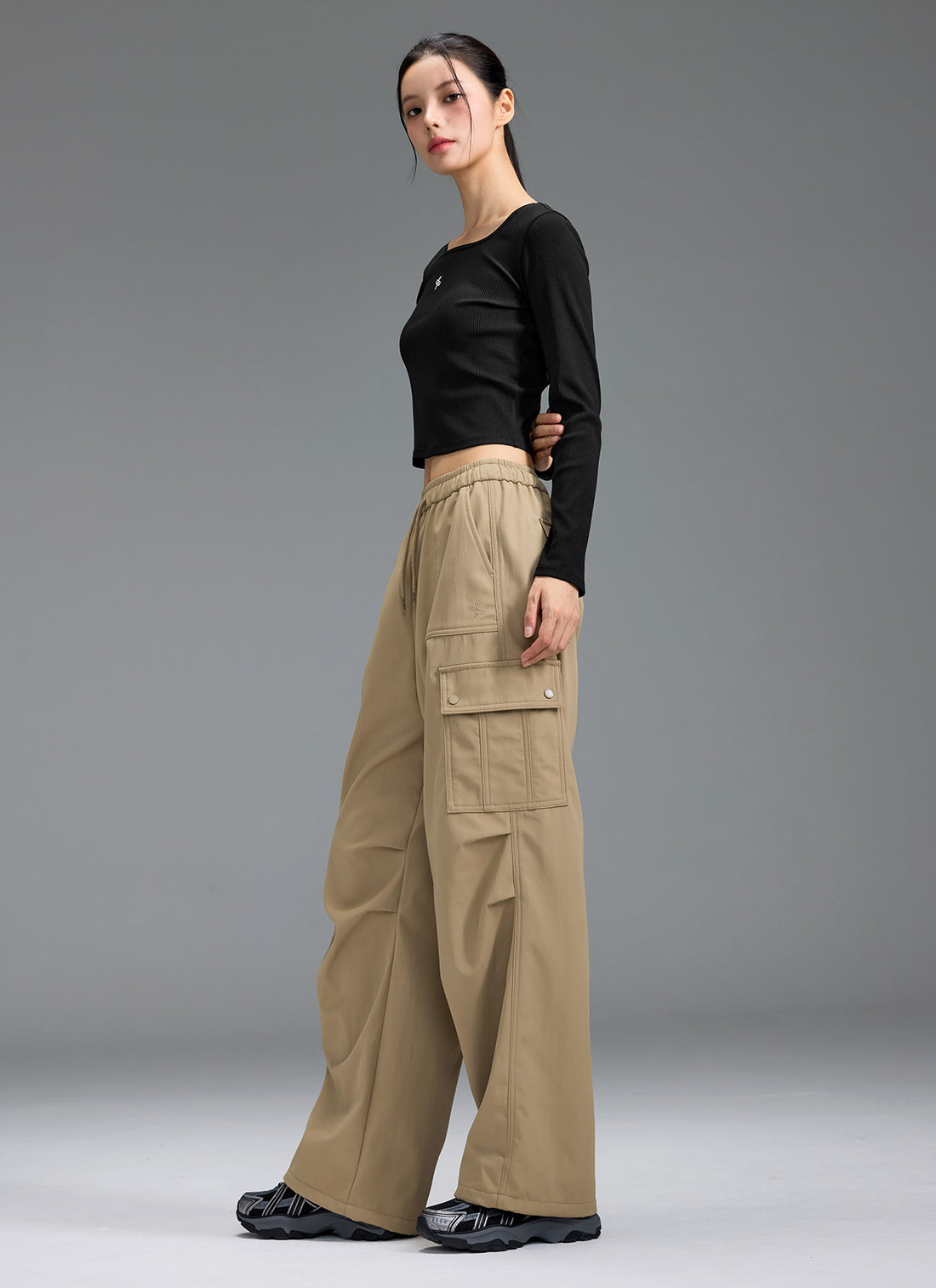 Warm Woven Cargo Wide Pants - Cereal Beige
