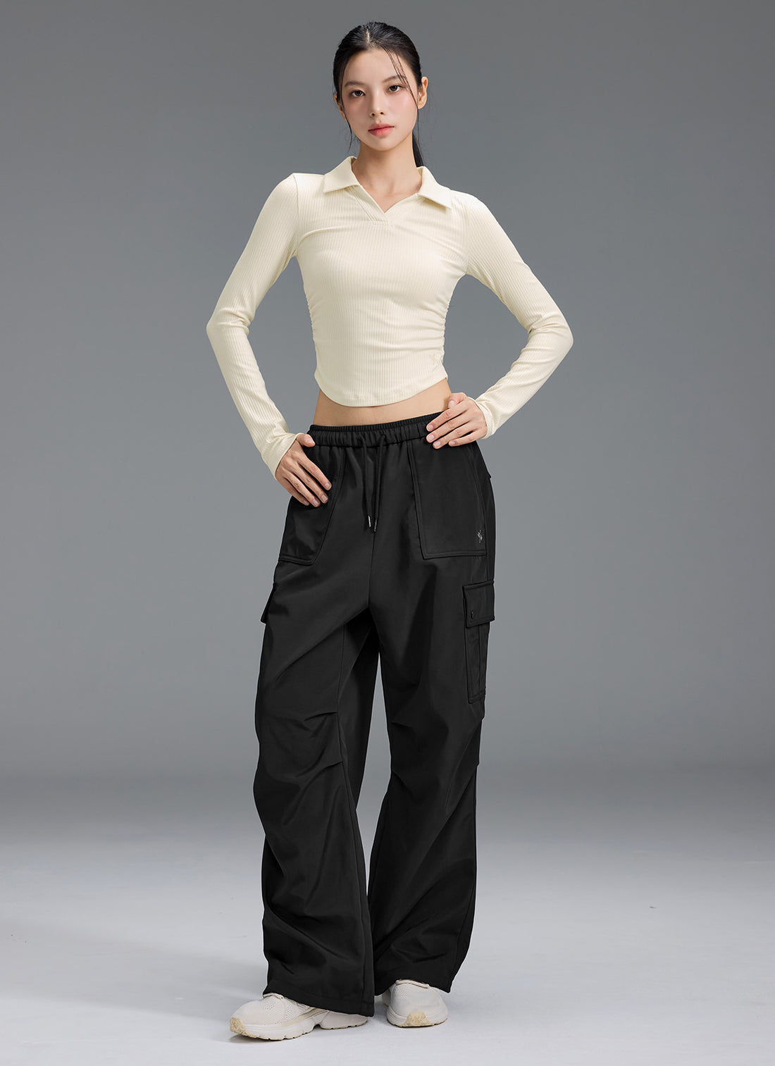 Warm Woven Cargo Wide Pants - Black