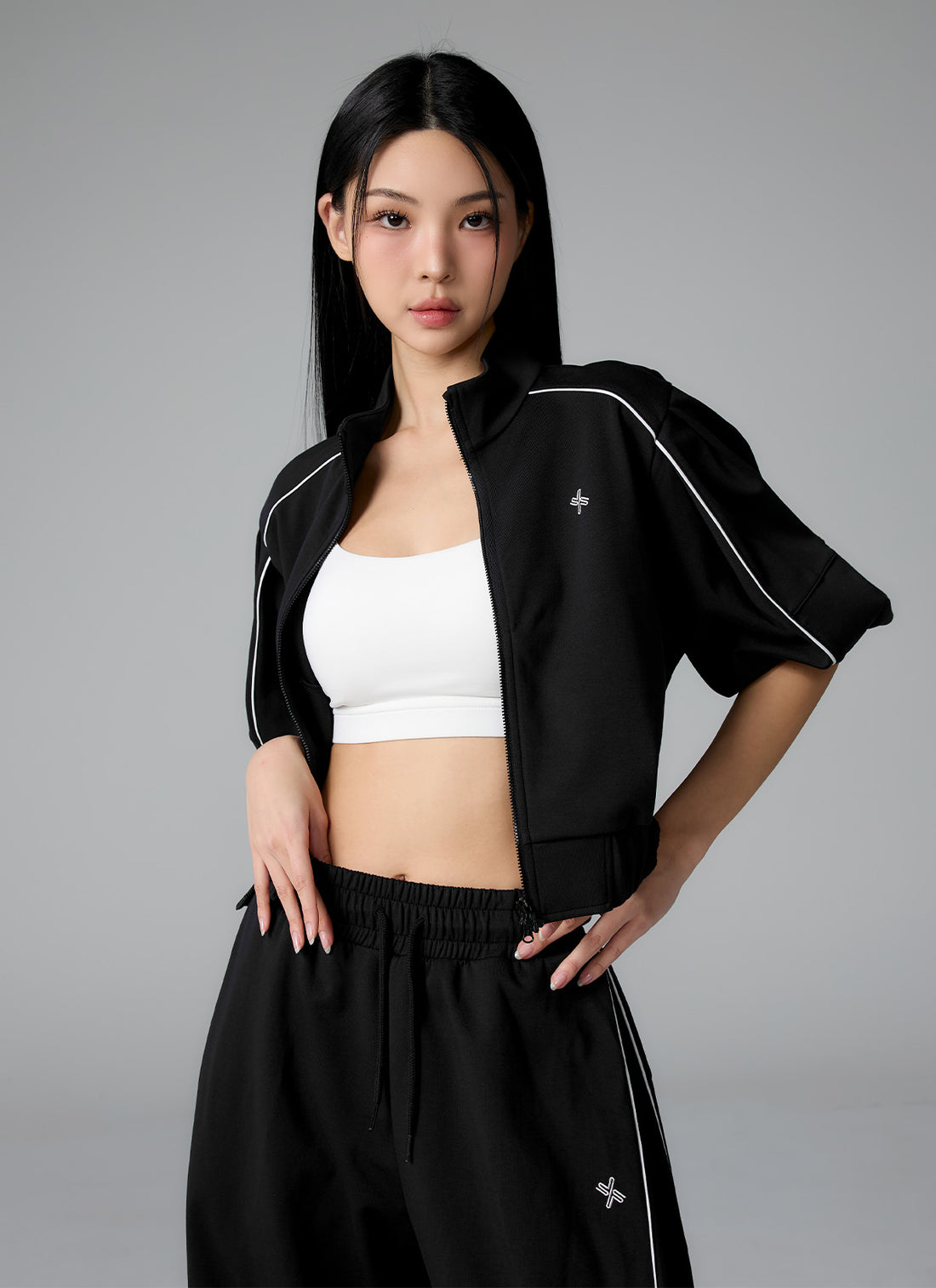 Piping High Neck Zip-up Jacket - Black