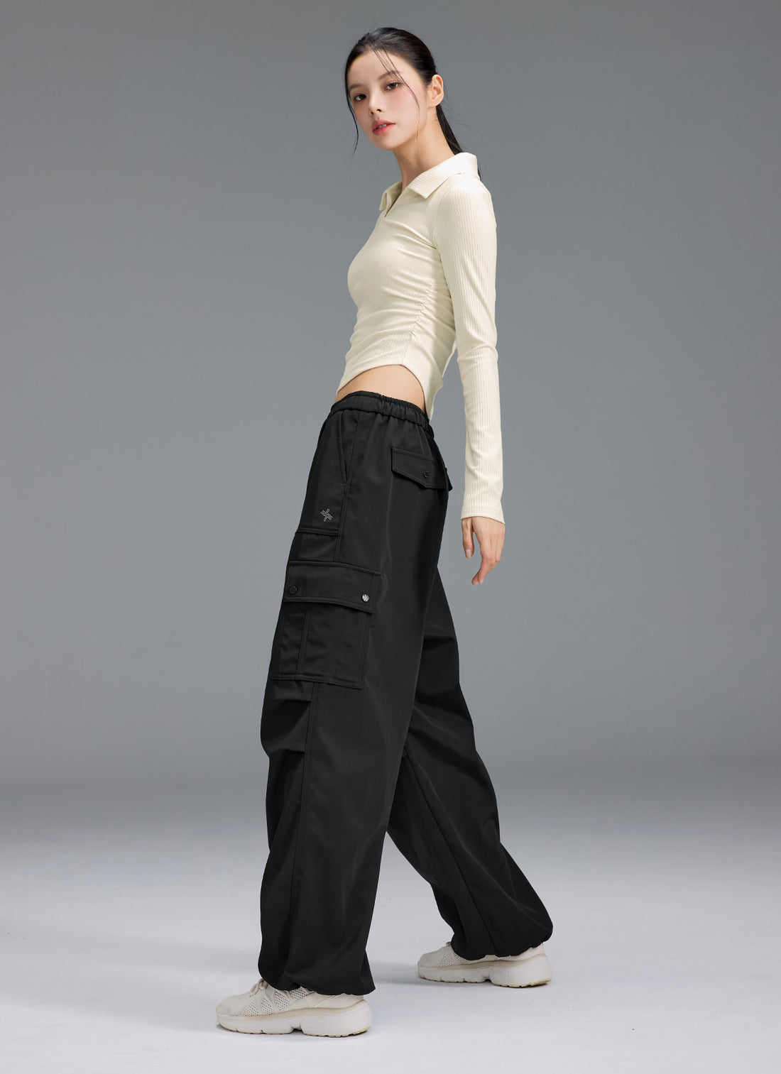 Warm Woven Cargo Wide Pants - Black