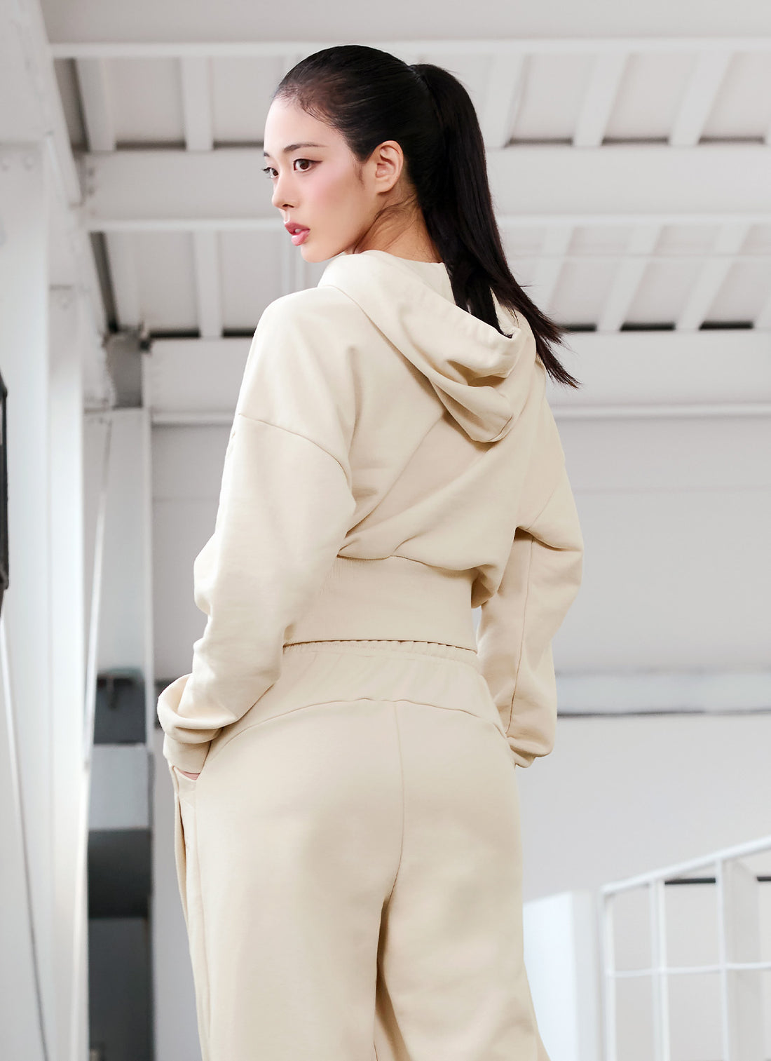 Softly One-Slit Crop Hoodie - Tarte Beige